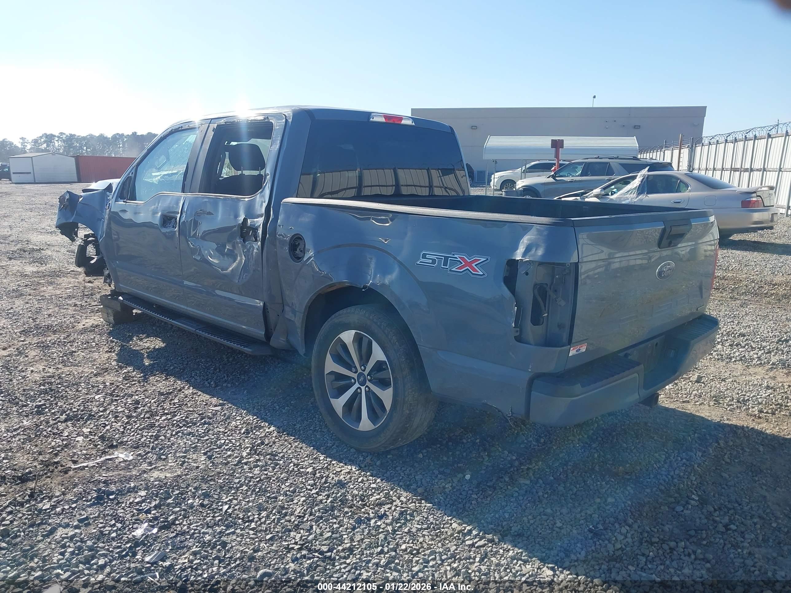 FORD F-150 image 3