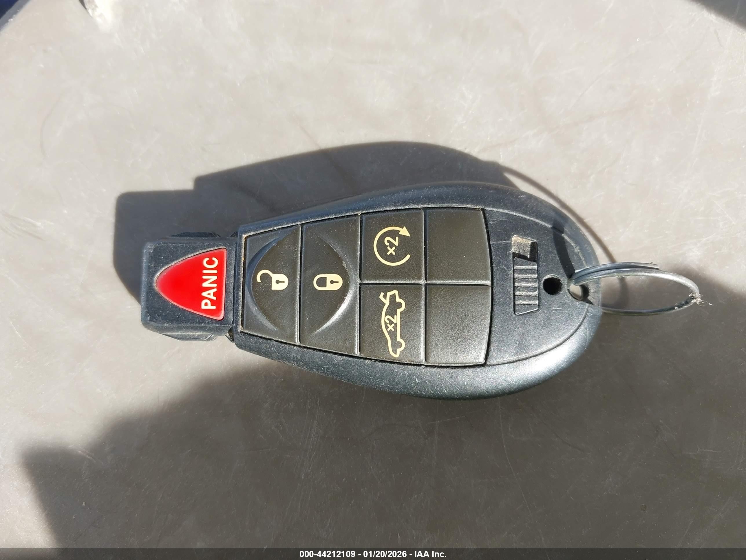 DODGE CHALLENGER image 11