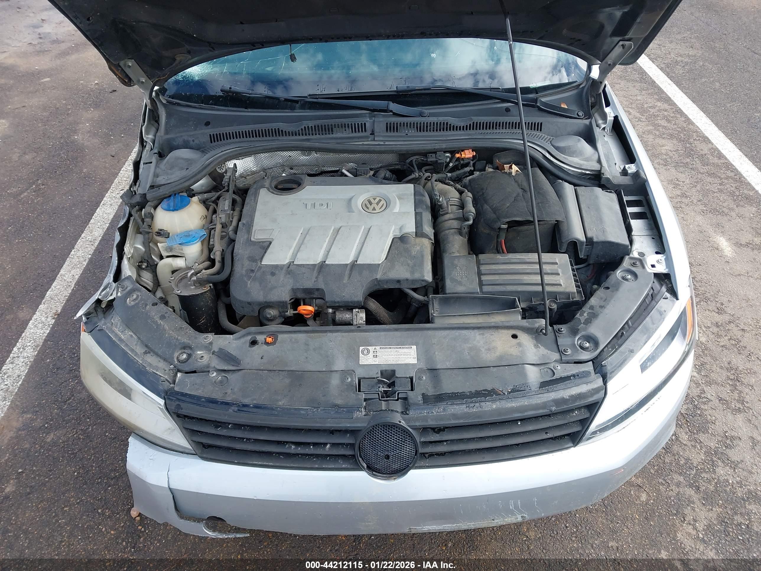 VOLKSWAGEN JETTA image 10