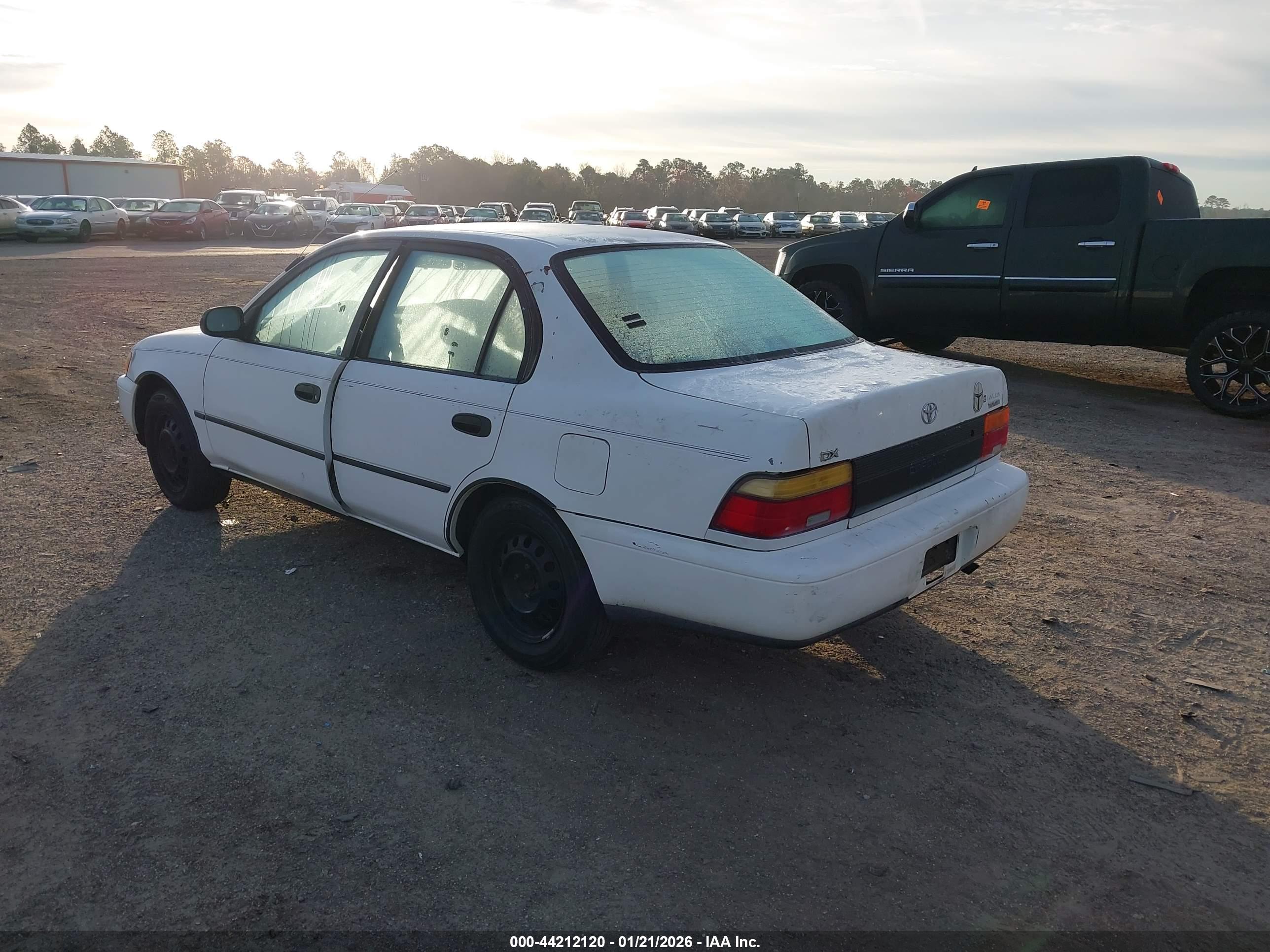 TOYOTA COROLLA image 3