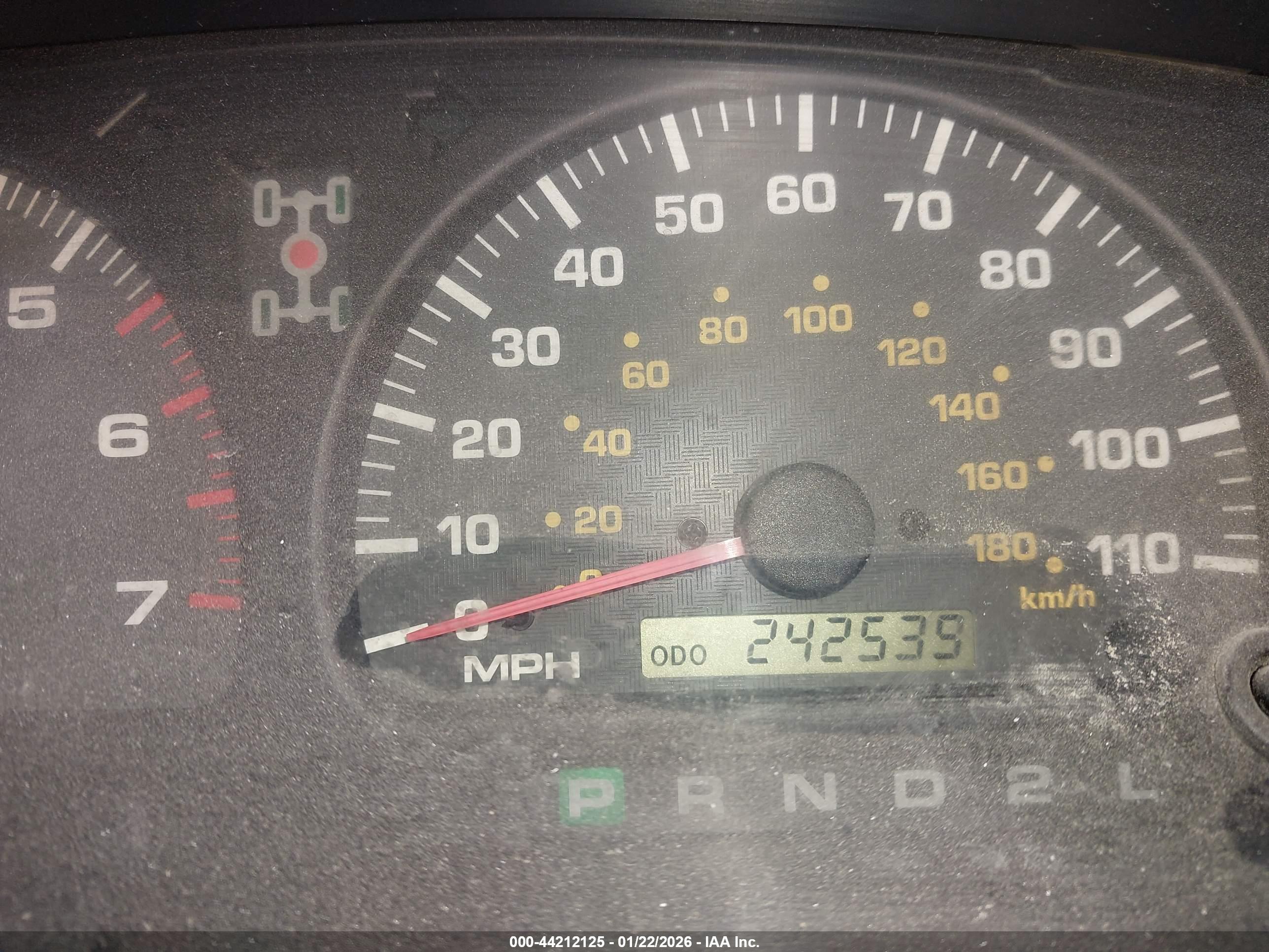 TOYOTA 4RUNNER image 7