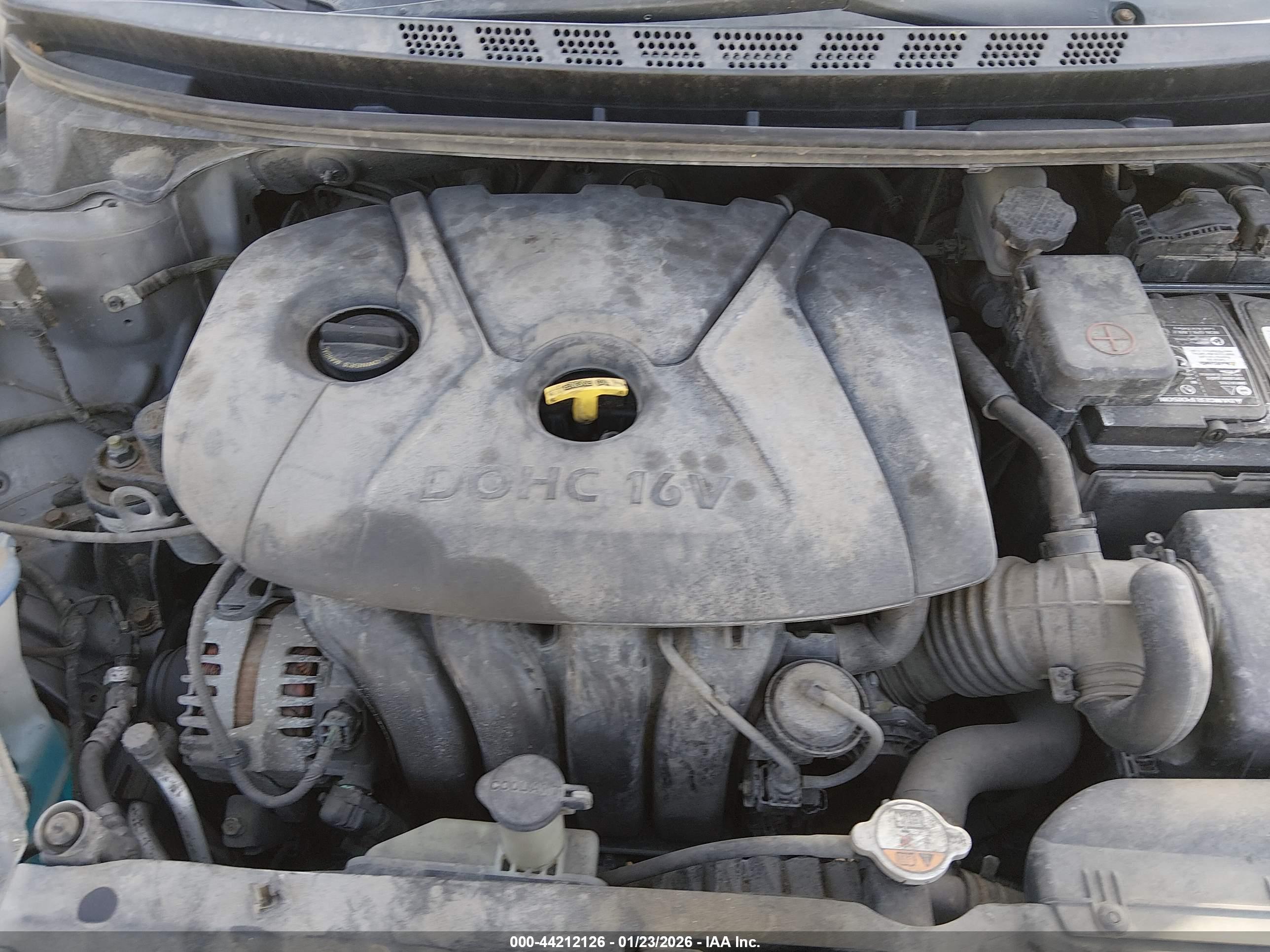 HYUNDAI ELANTRA image 10