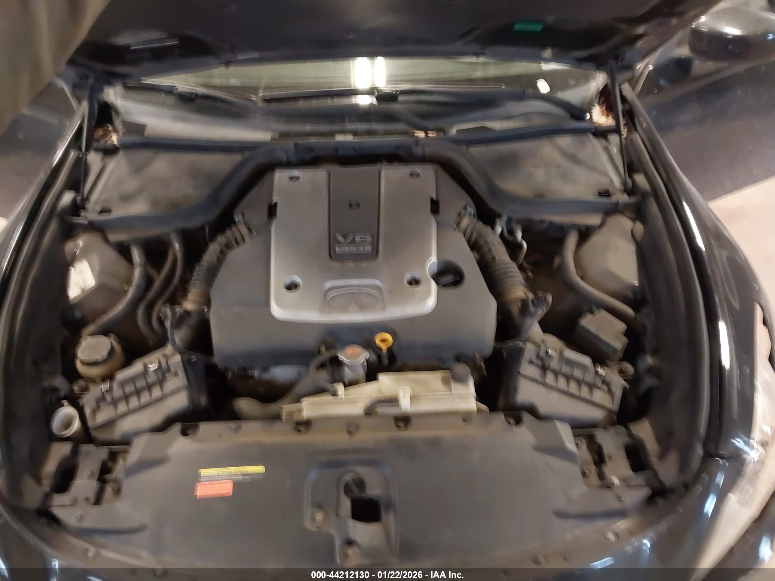 INFINITI G37 image 10