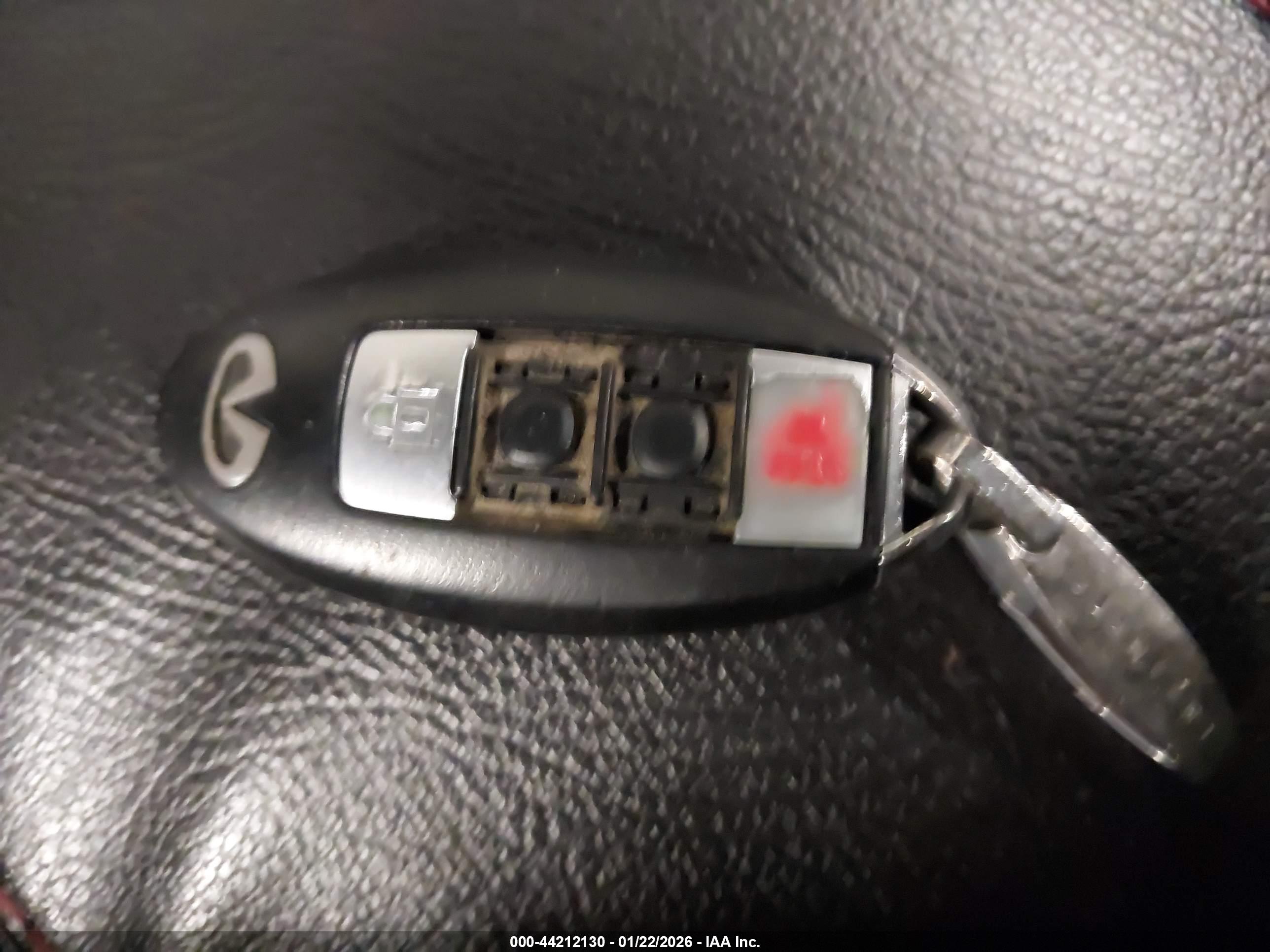INFINITI G37 image 11