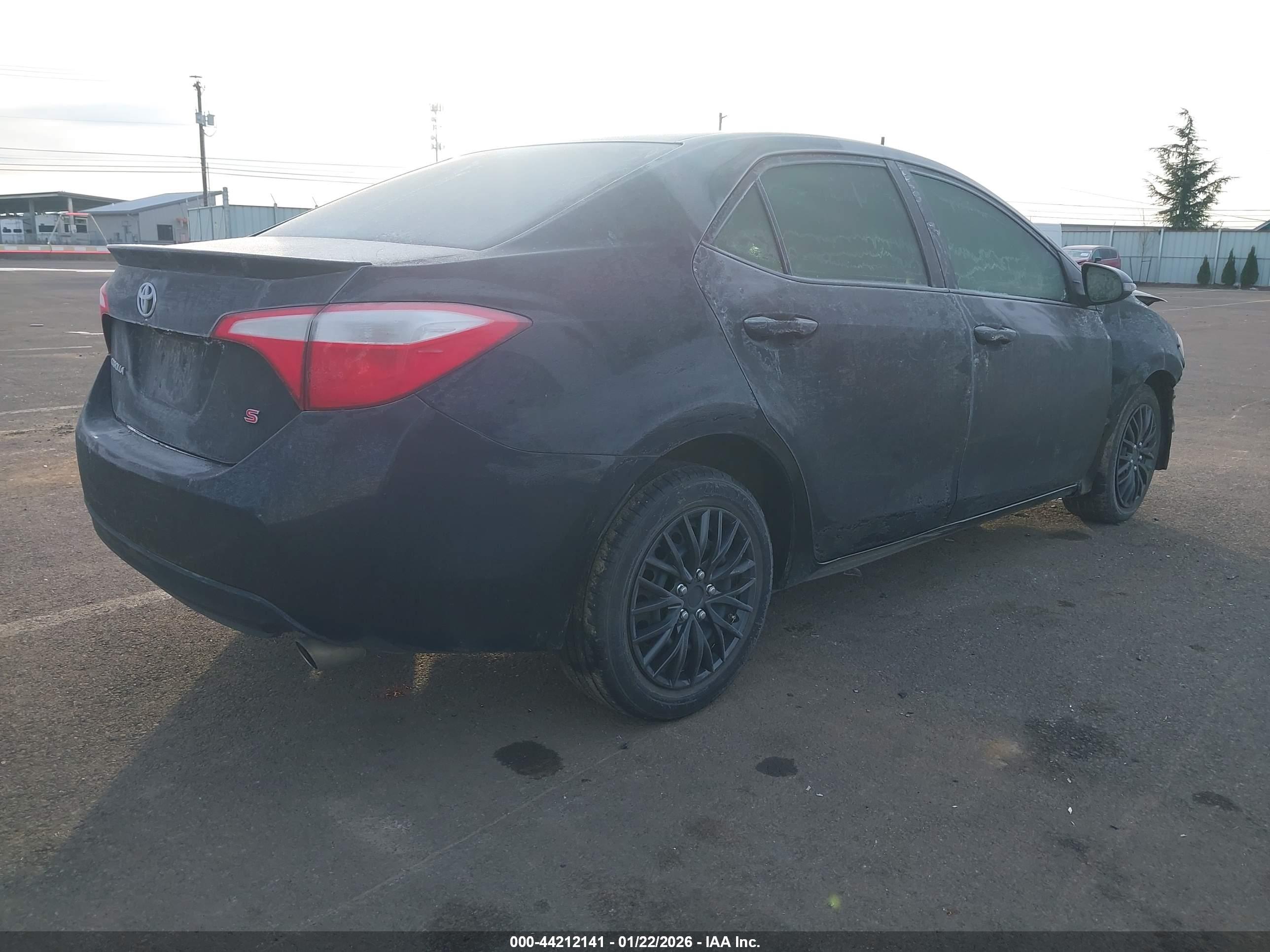 TOYOTA COROLLA image 4