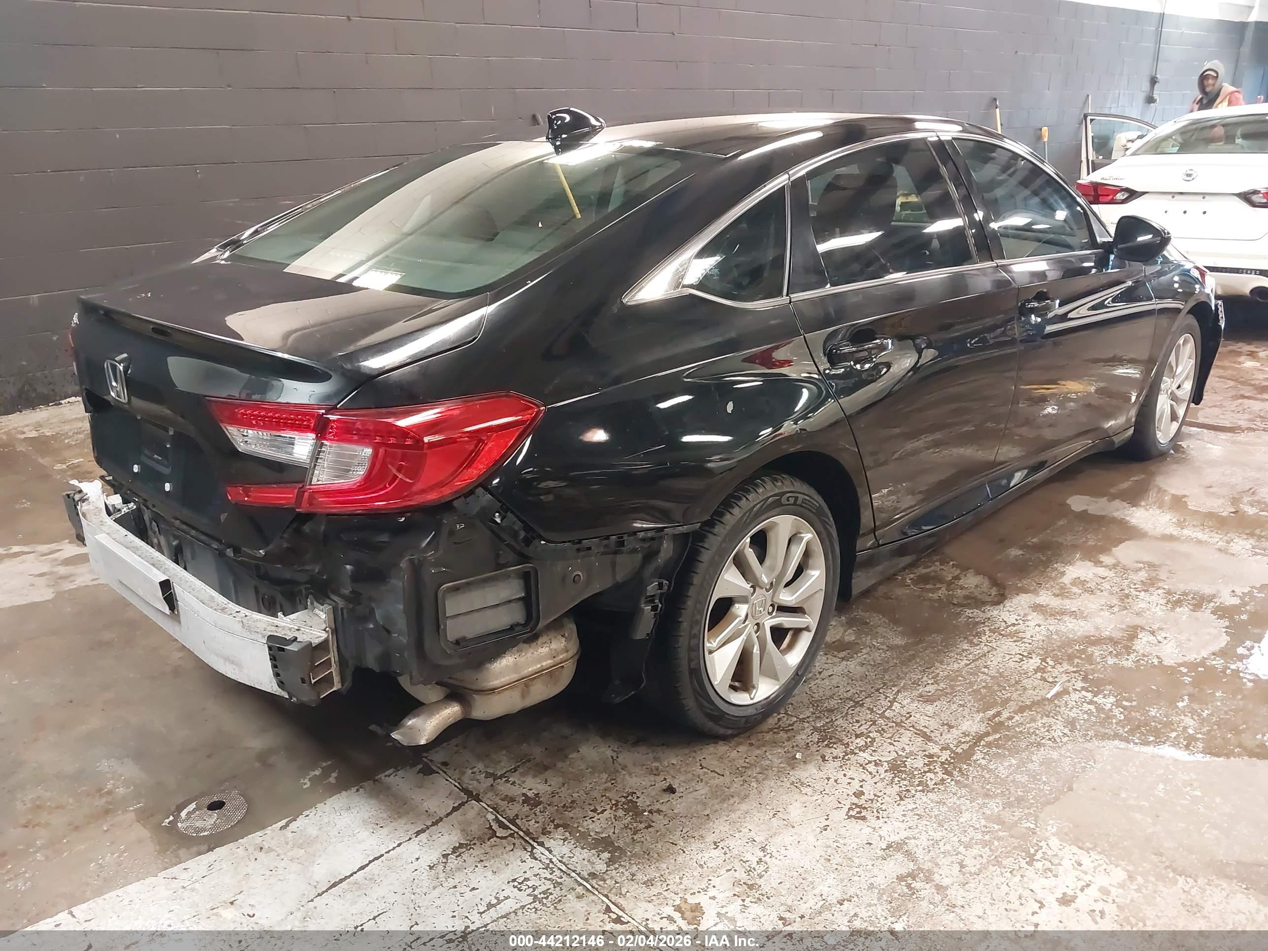 HONDA ACCORD image 4