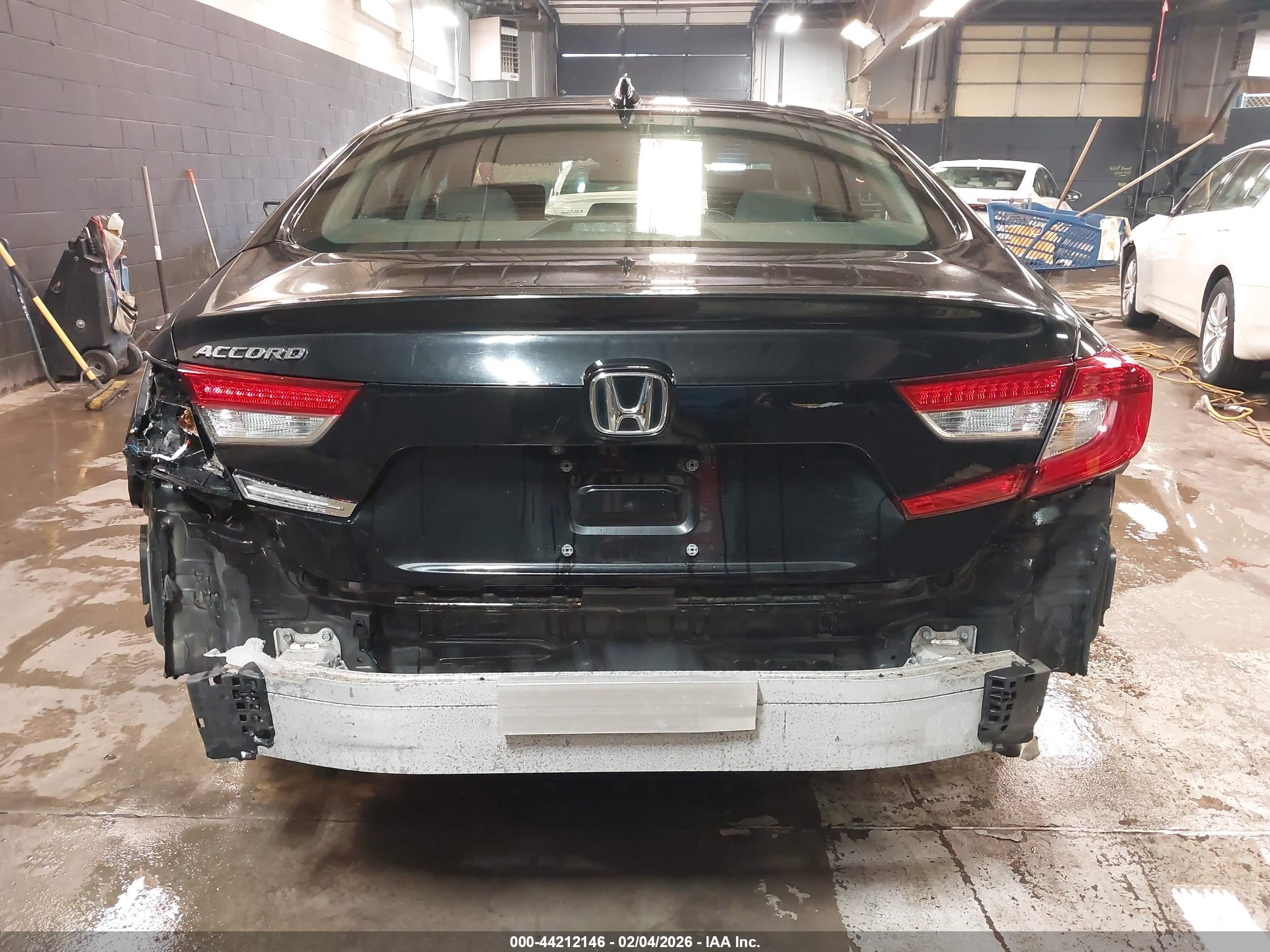 HONDA ACCORD image 6
