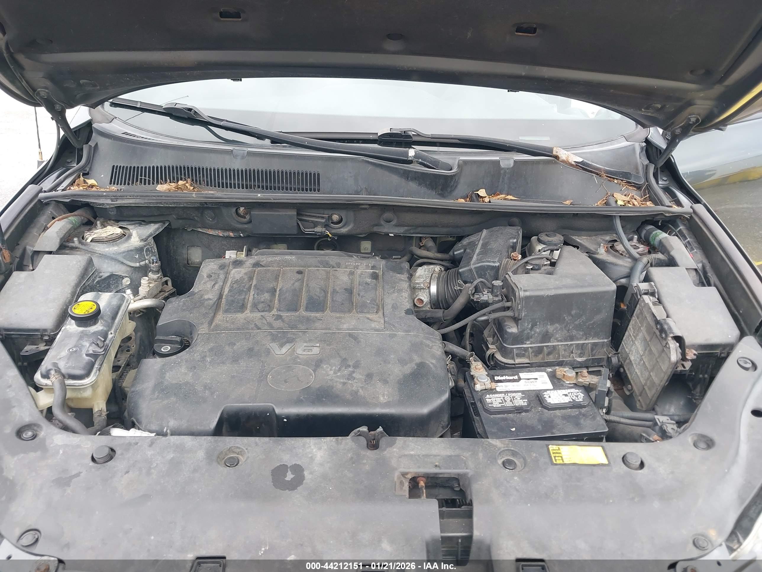 TOYOTA RAV4 image 10