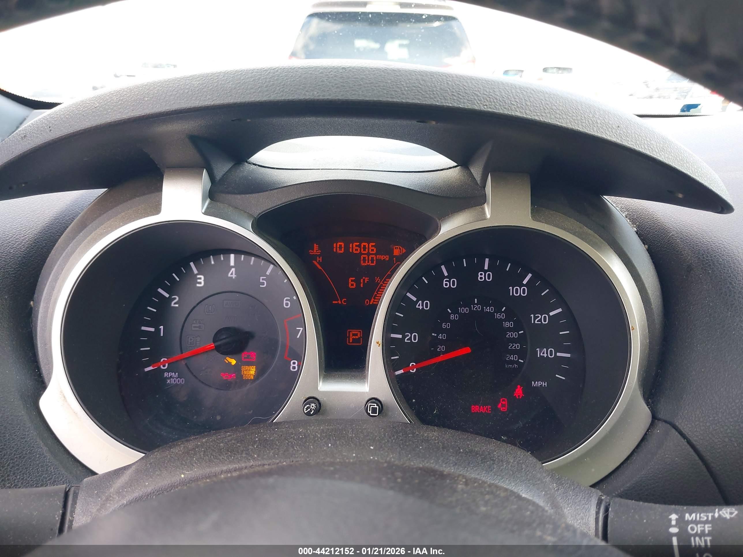 NISSAN JUKE image 7