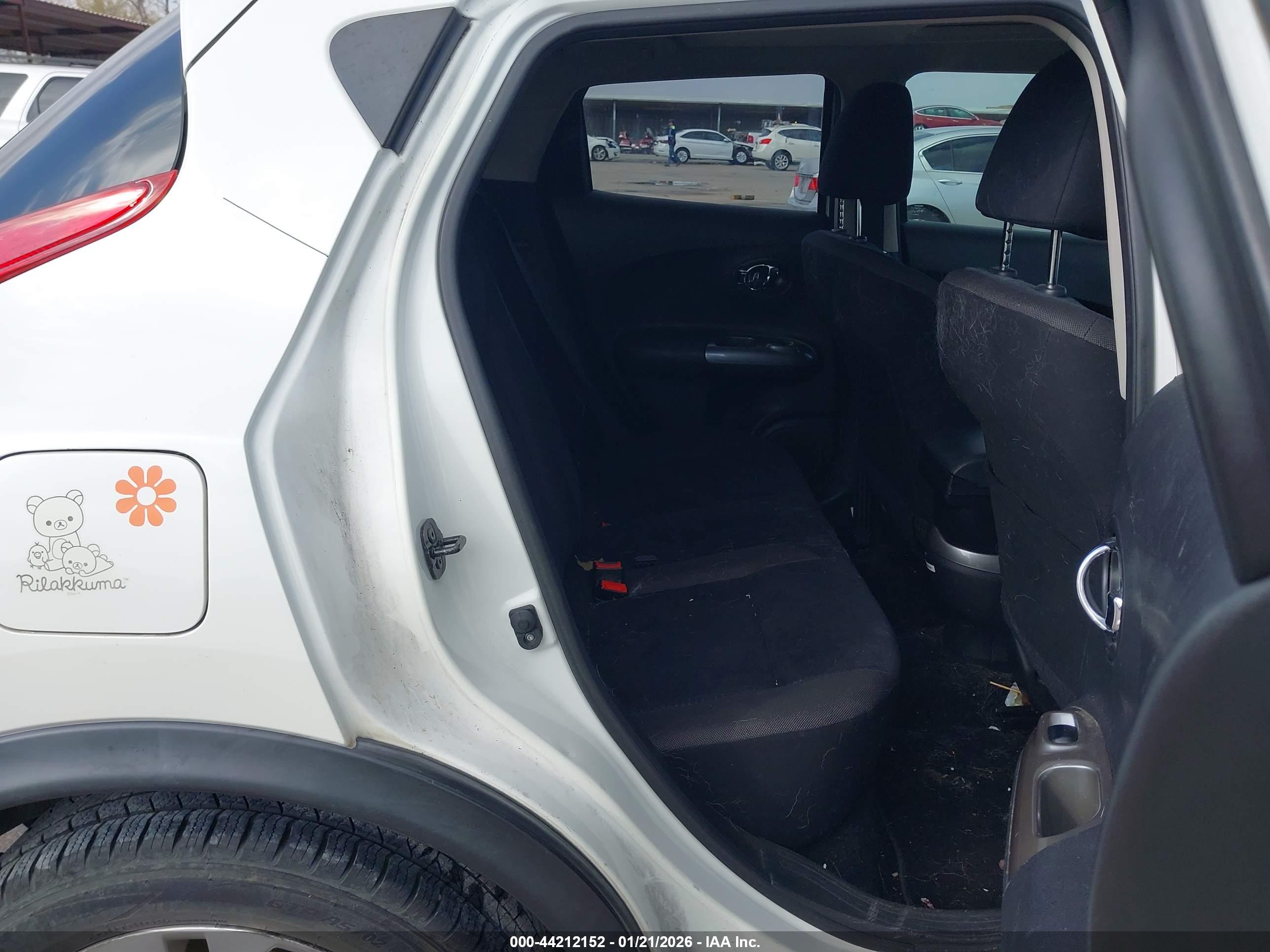 NISSAN JUKE image 8