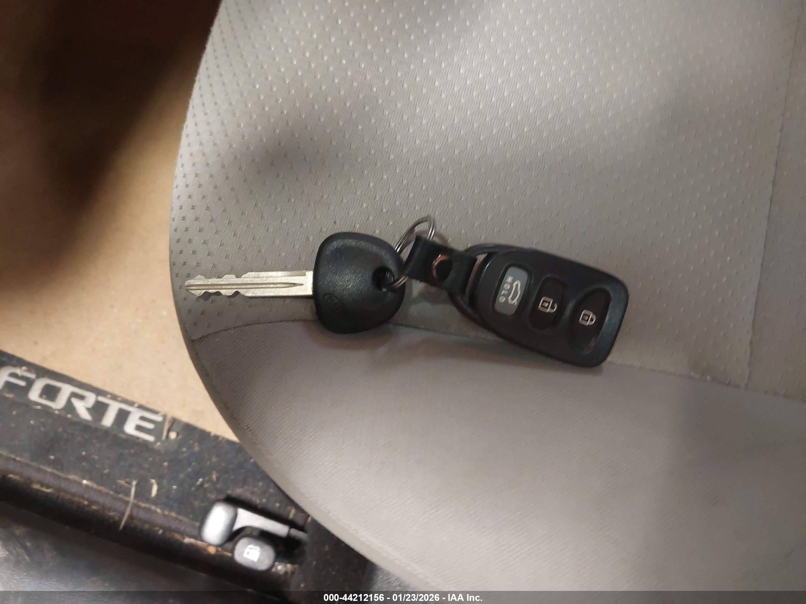 KIA FORTE image 11