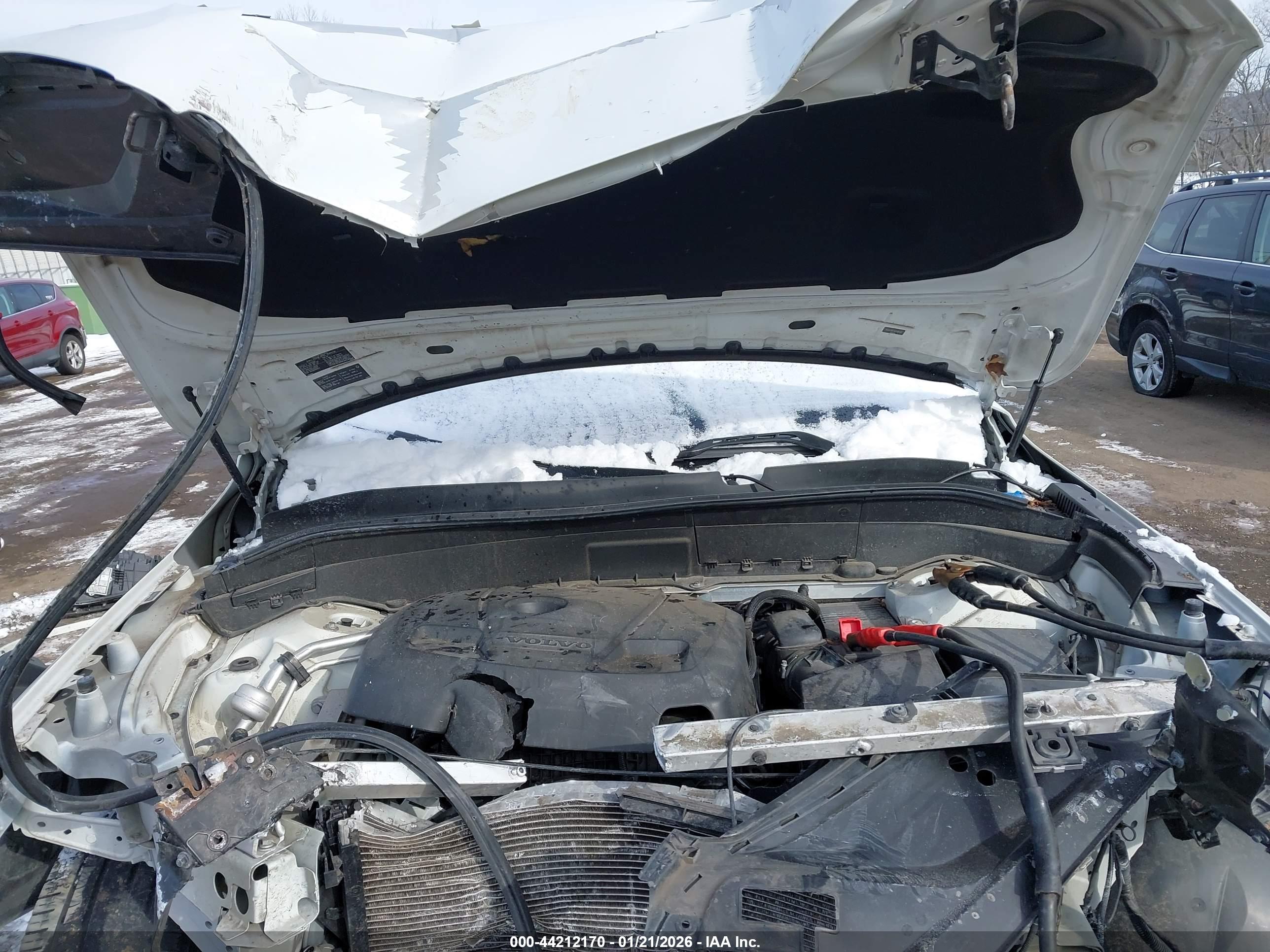 VOLVO XC90 image 10