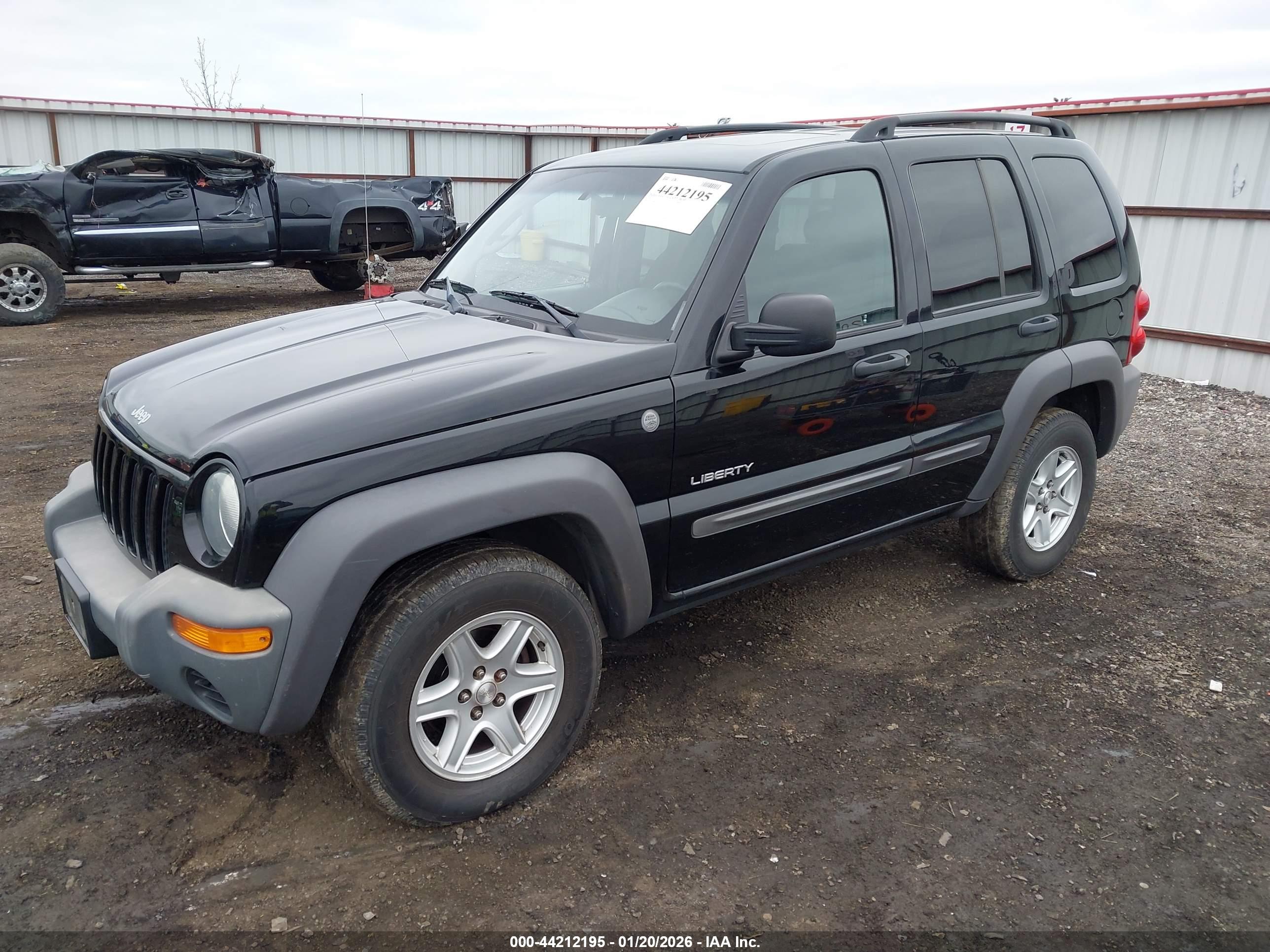 JEEP LIBERTY image 2