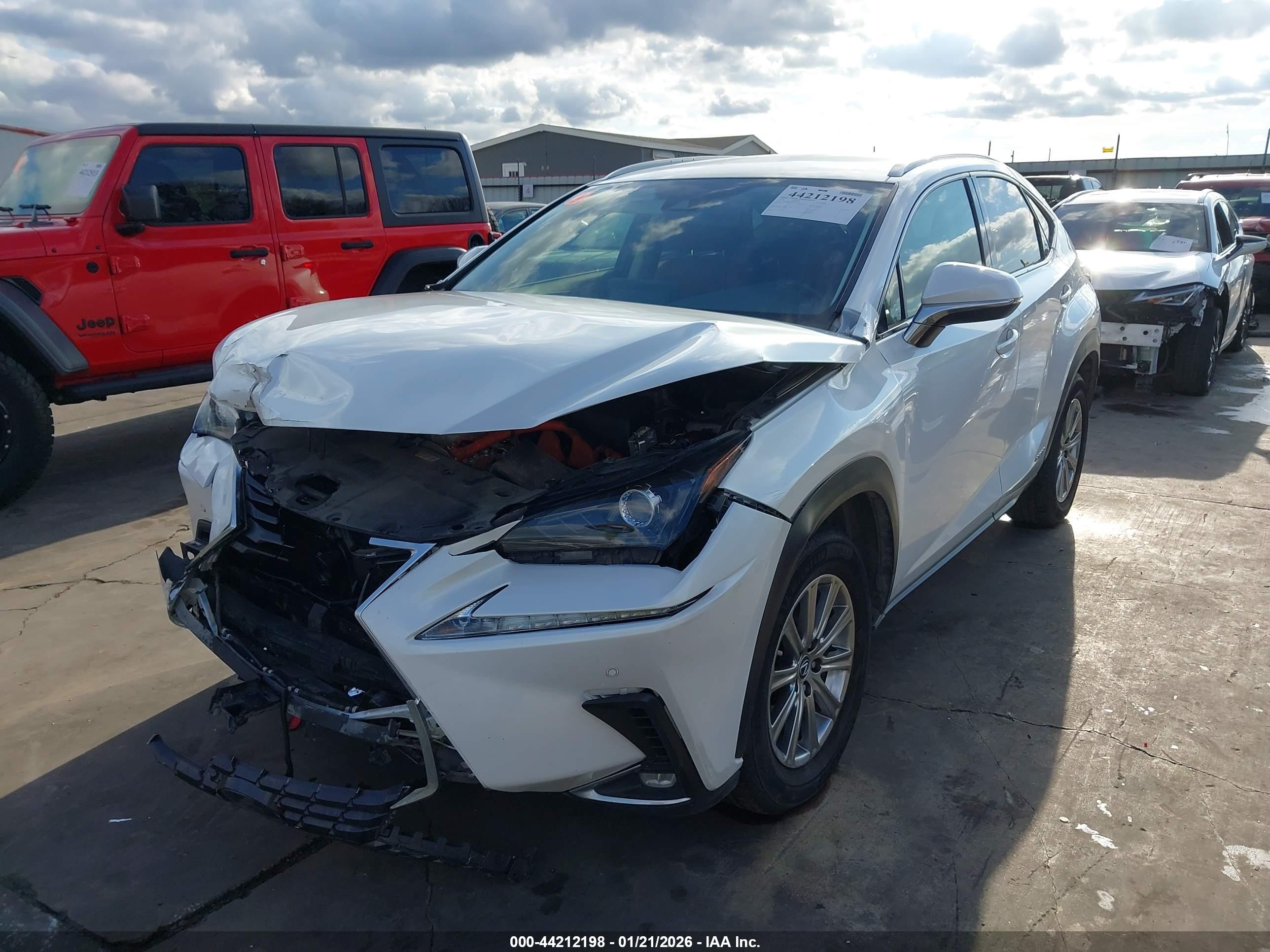 LEXUS NX image 2