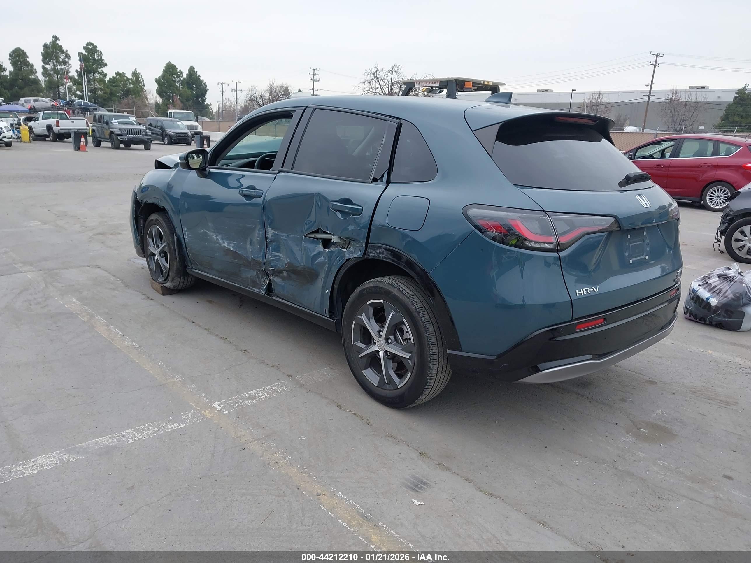 HONDA HR-V image 3