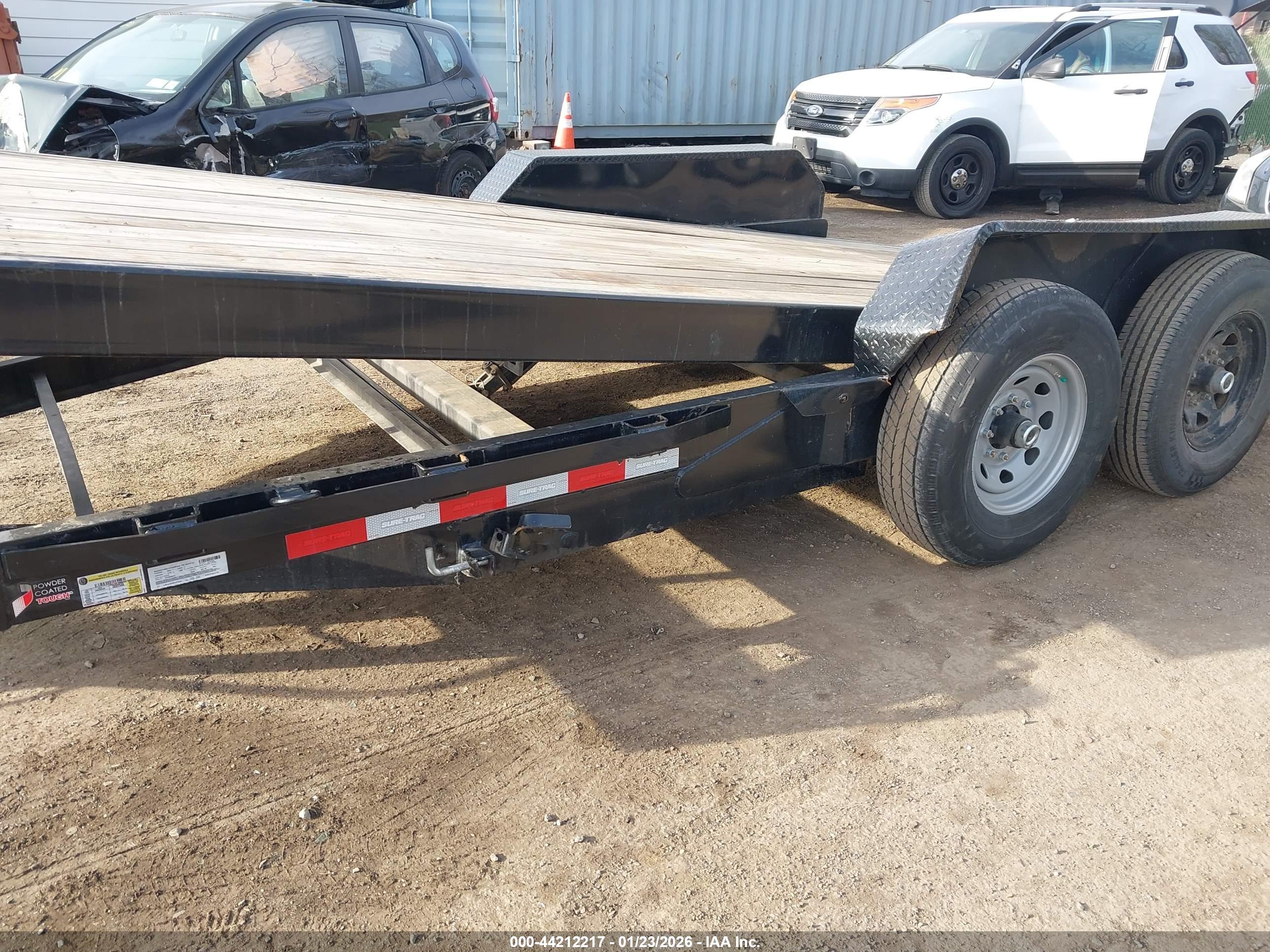 SURE-TRAC 18' image 6