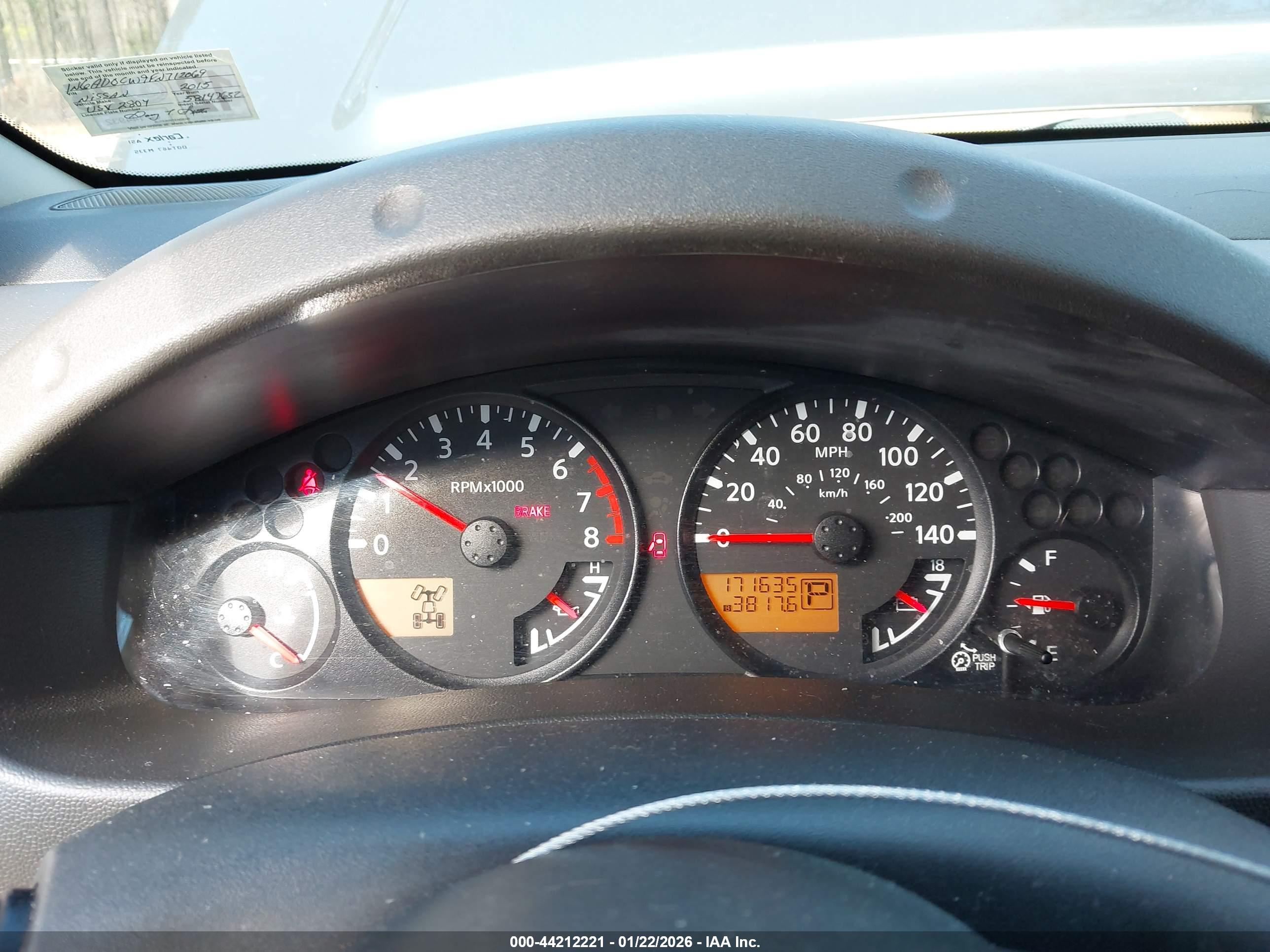 NISSAN FRONTIER image 7