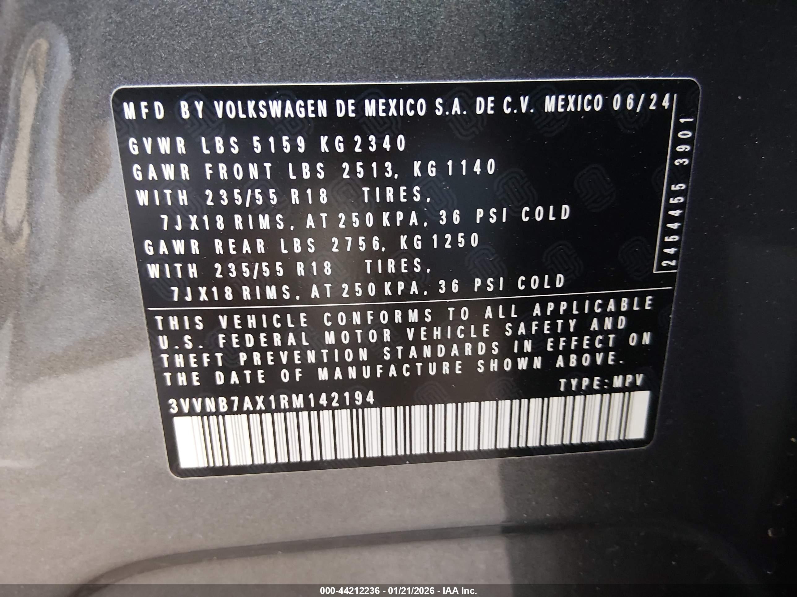 VOLKSWAGEN TIGUAN image 9