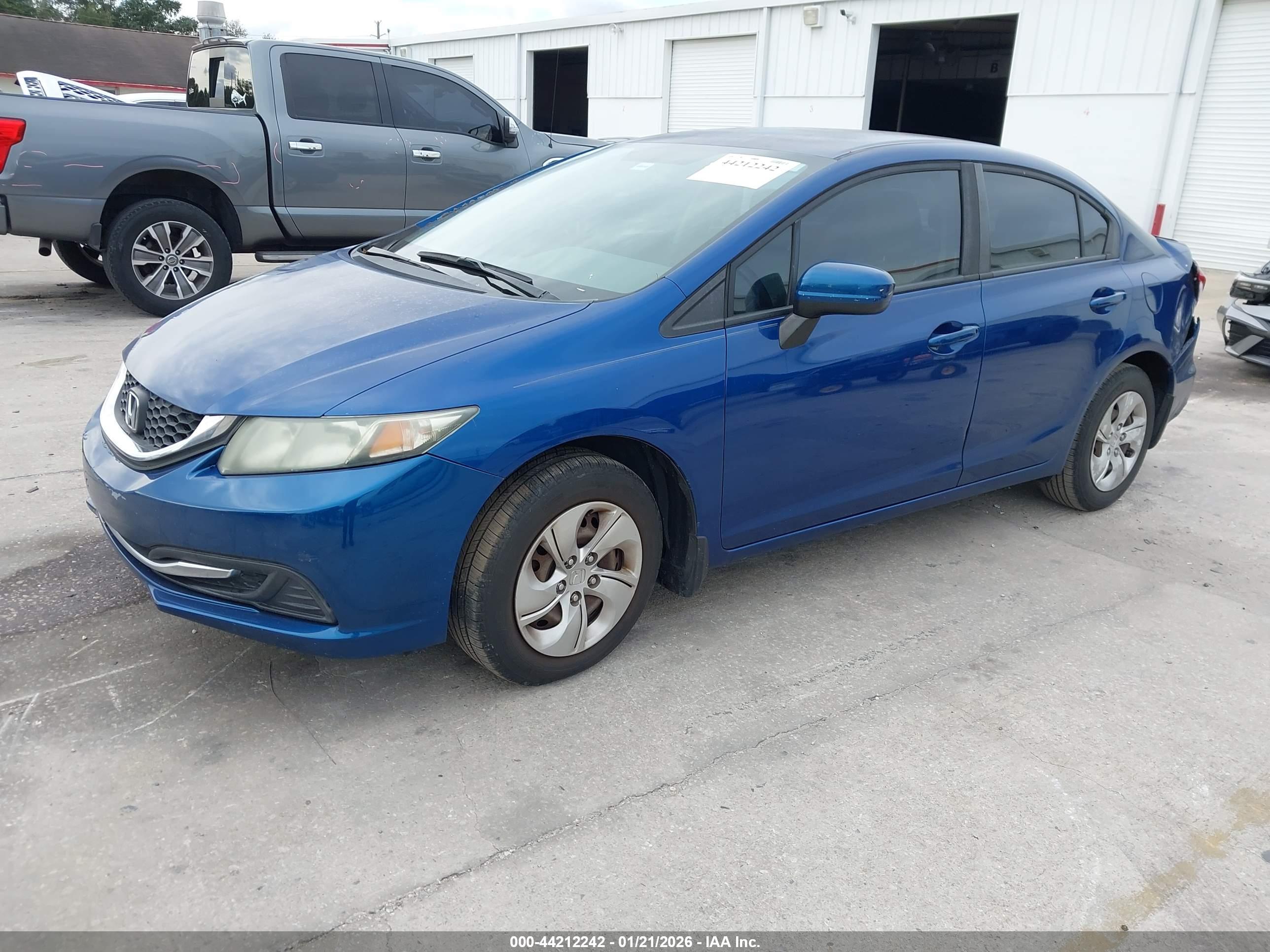 HONDA CIVIC image 2