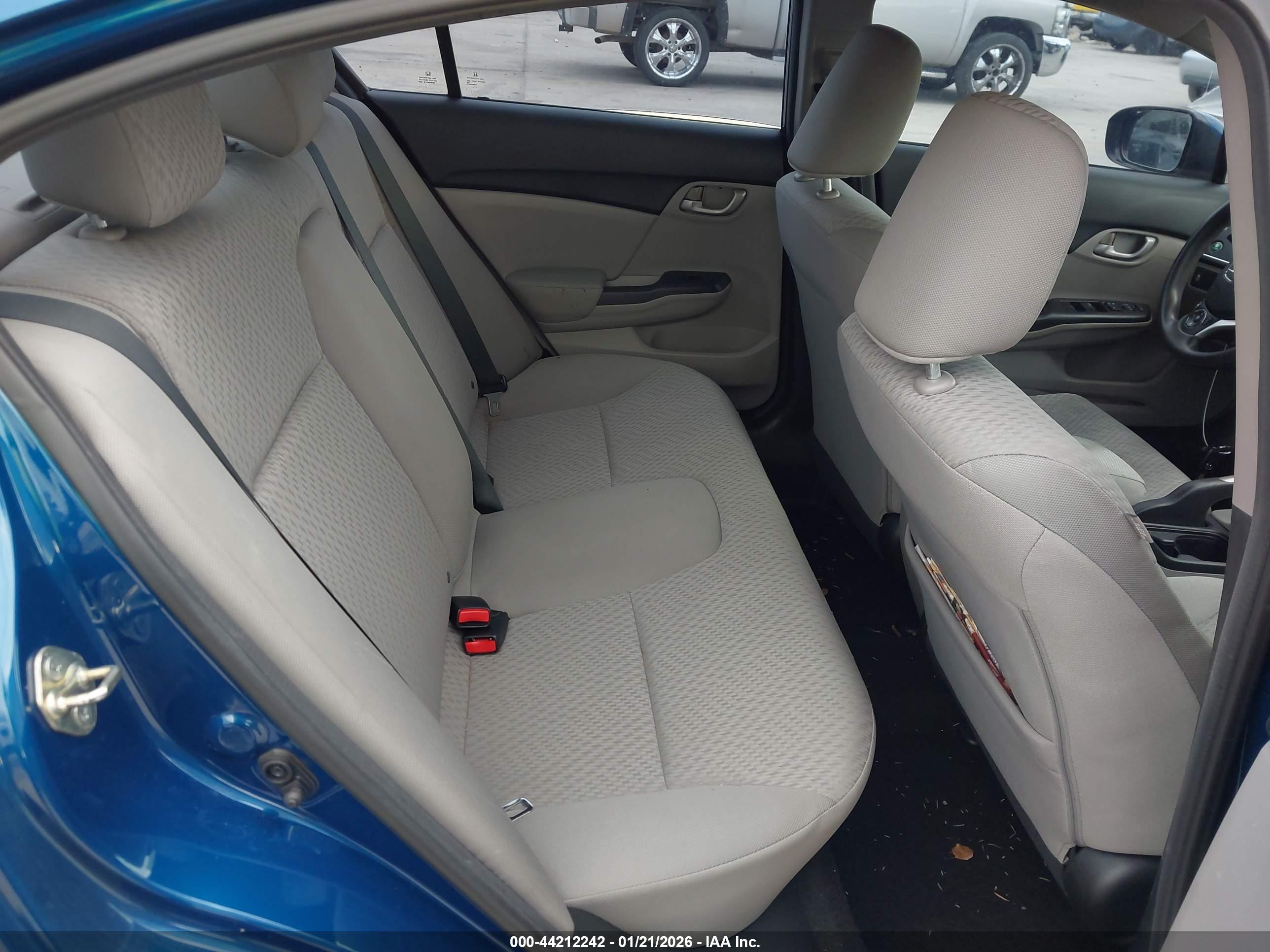 HONDA CIVIC image 8