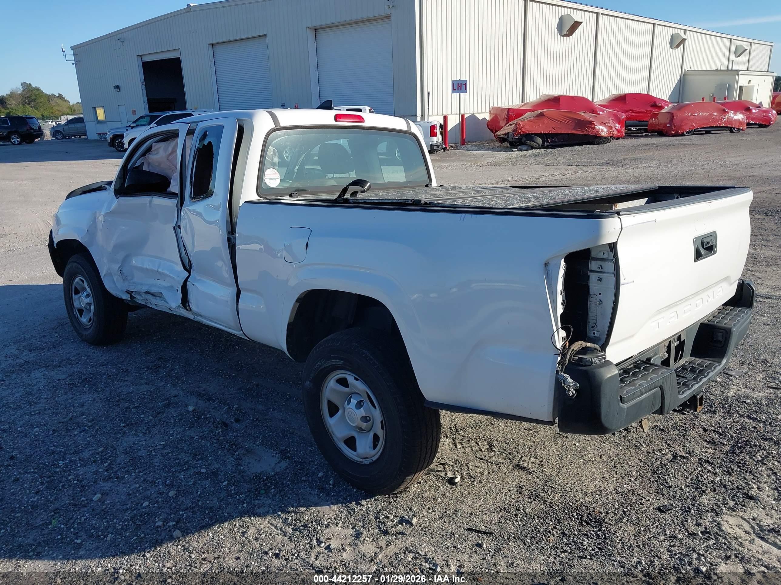 TOYOTA TACOMA image 3