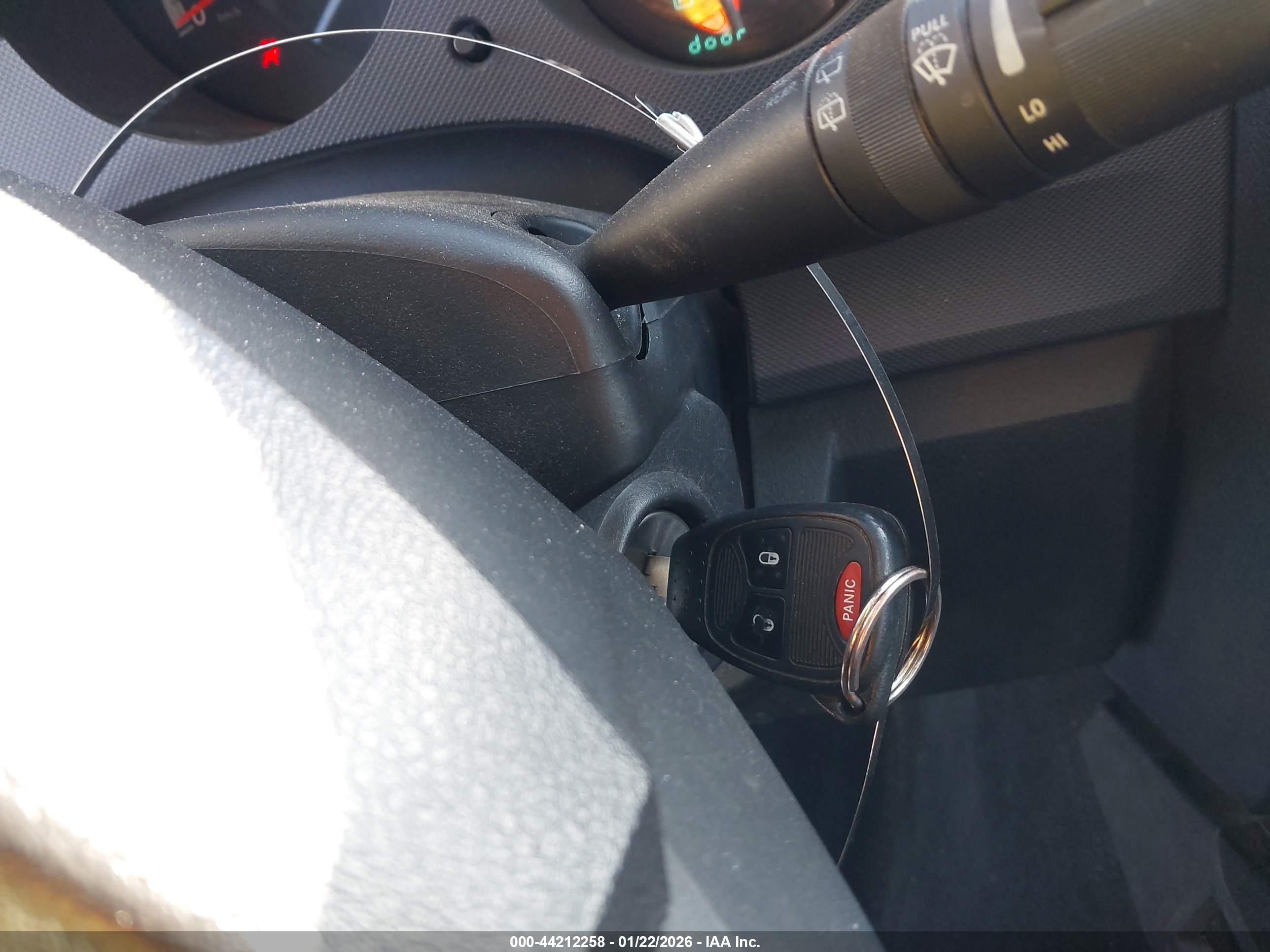 DODGE NITRO image 11