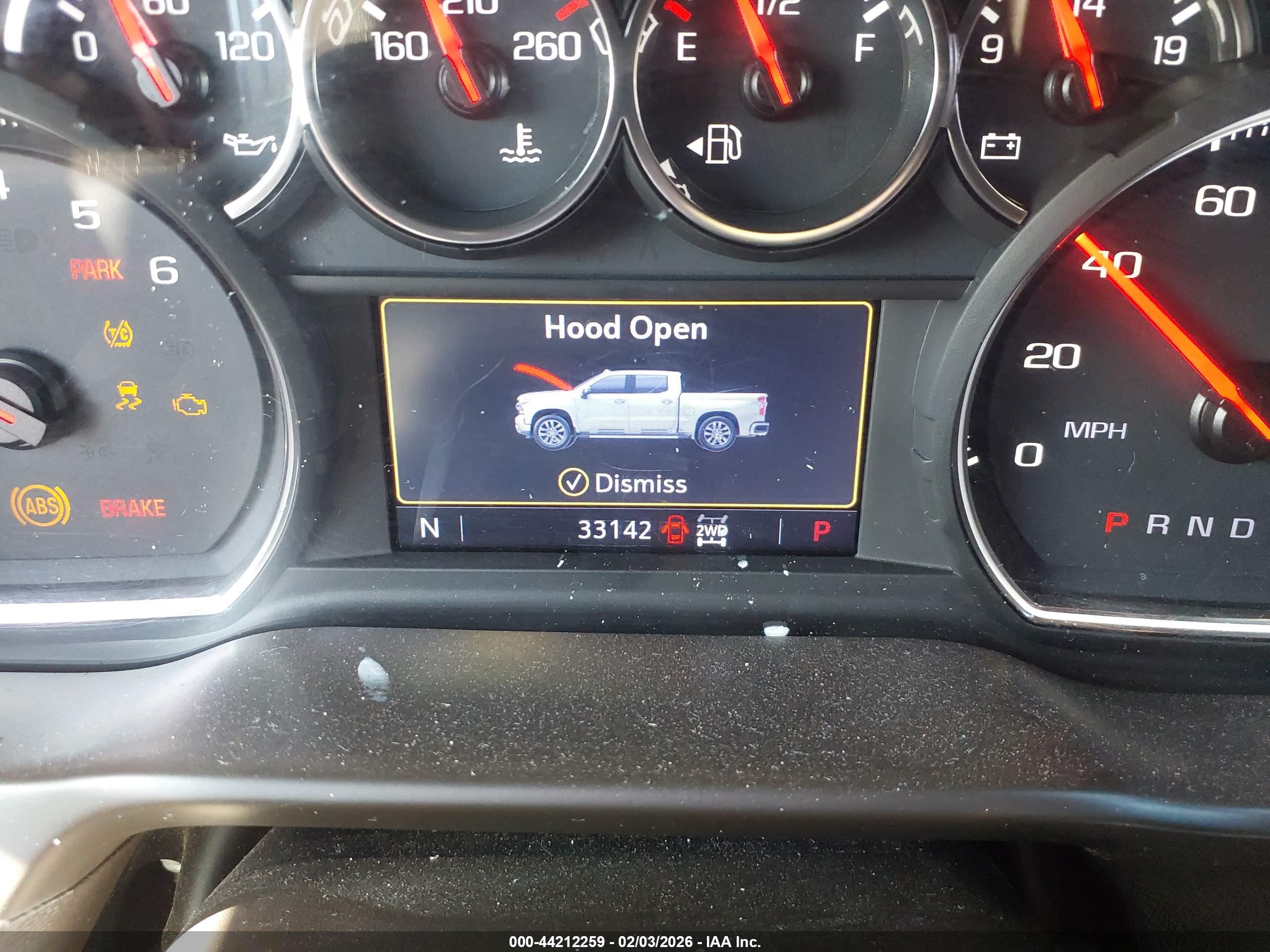 CHEVROLET SILVERADO image 7