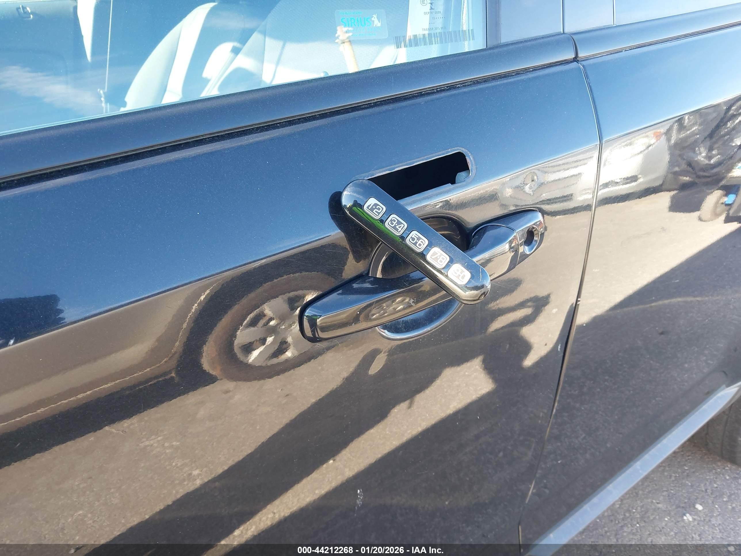 FORD EDGE image 6