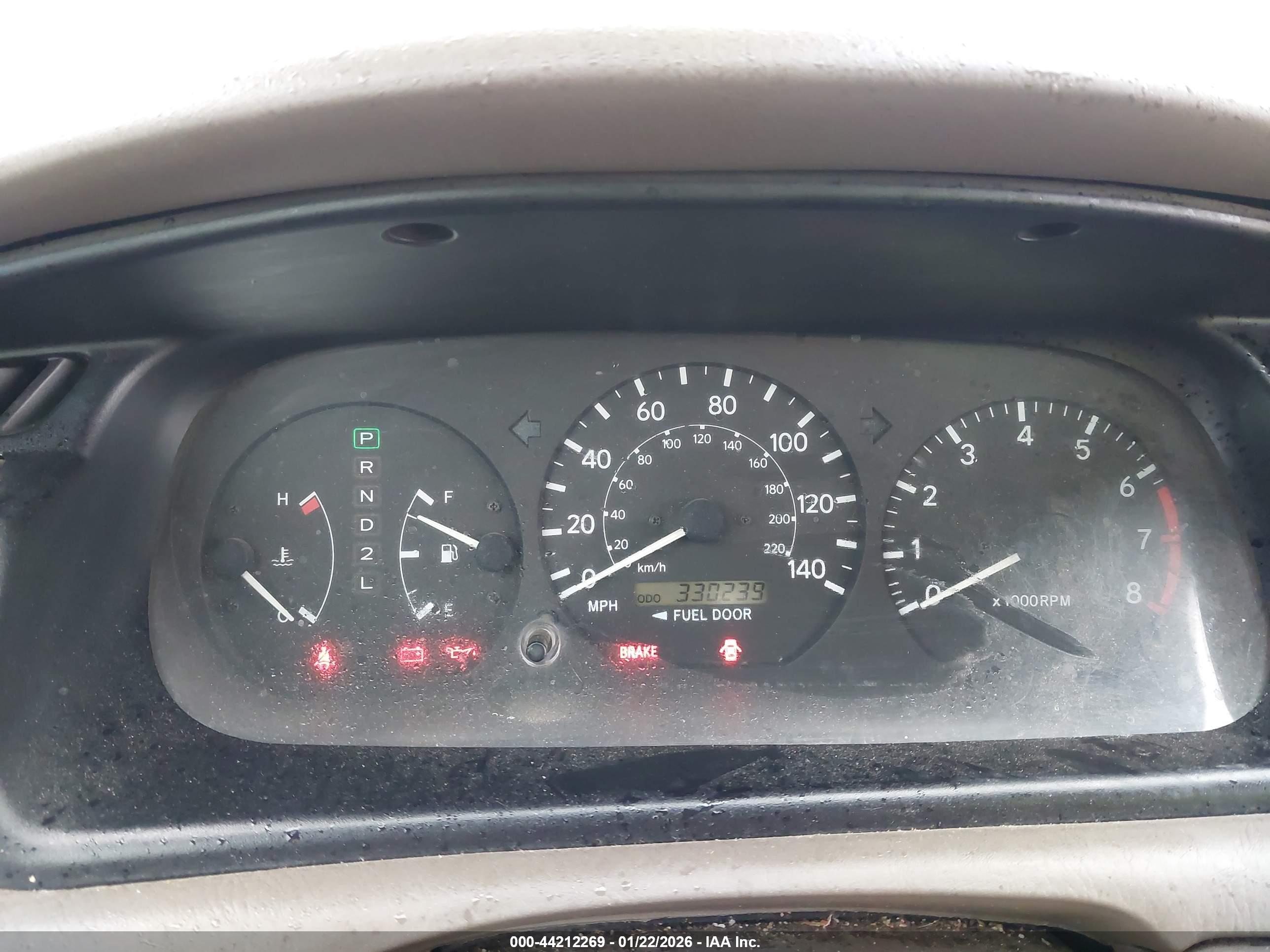 TOYOTA CAMRY image 7