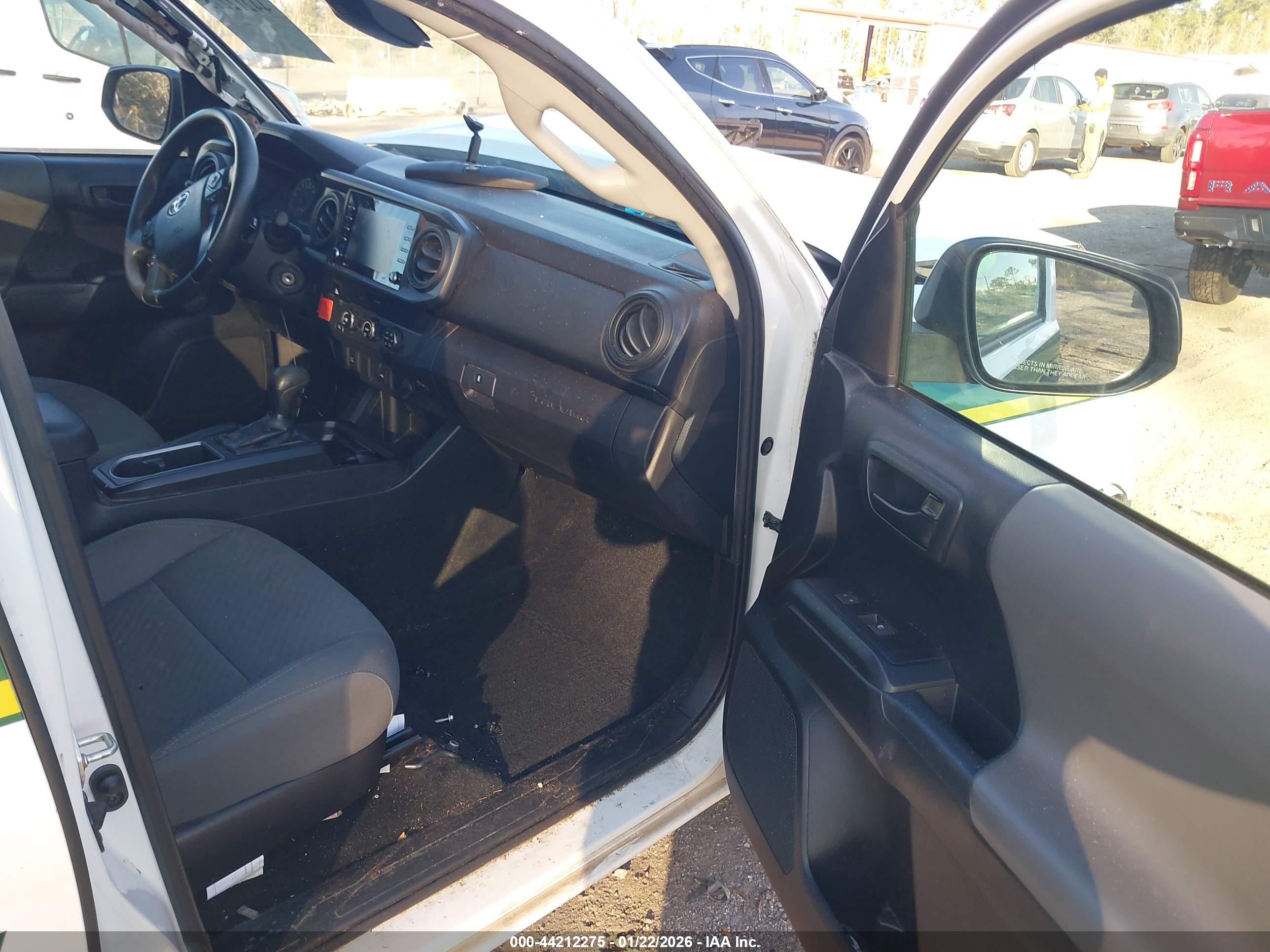 TOYOTA TACOMA image 5