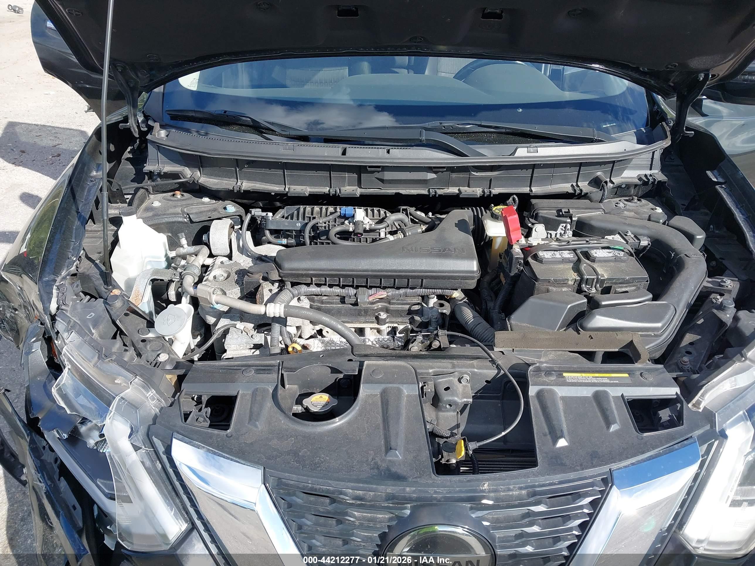 NISSAN ROGUE image 10