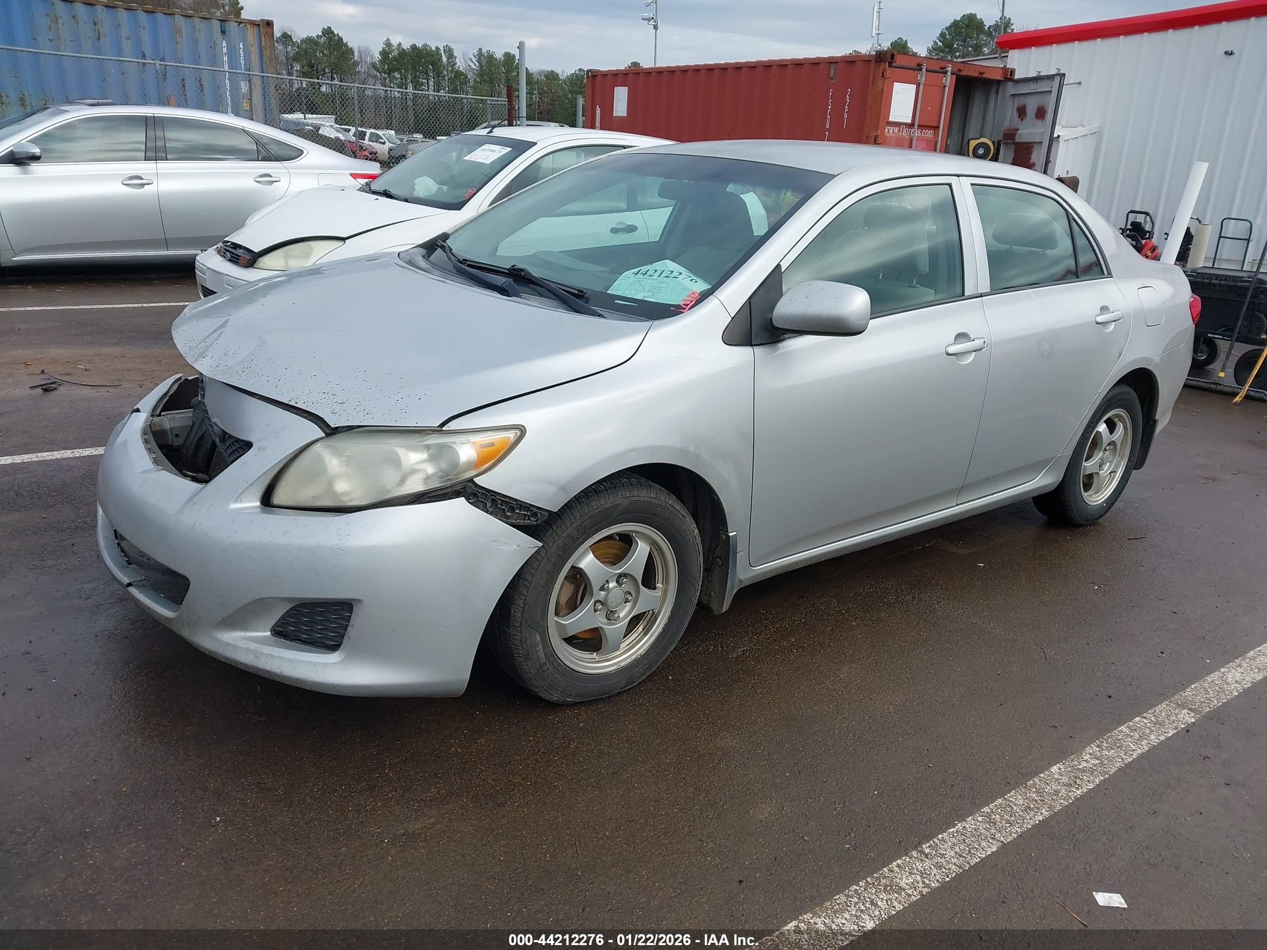TOYOTA COROLLA image 2