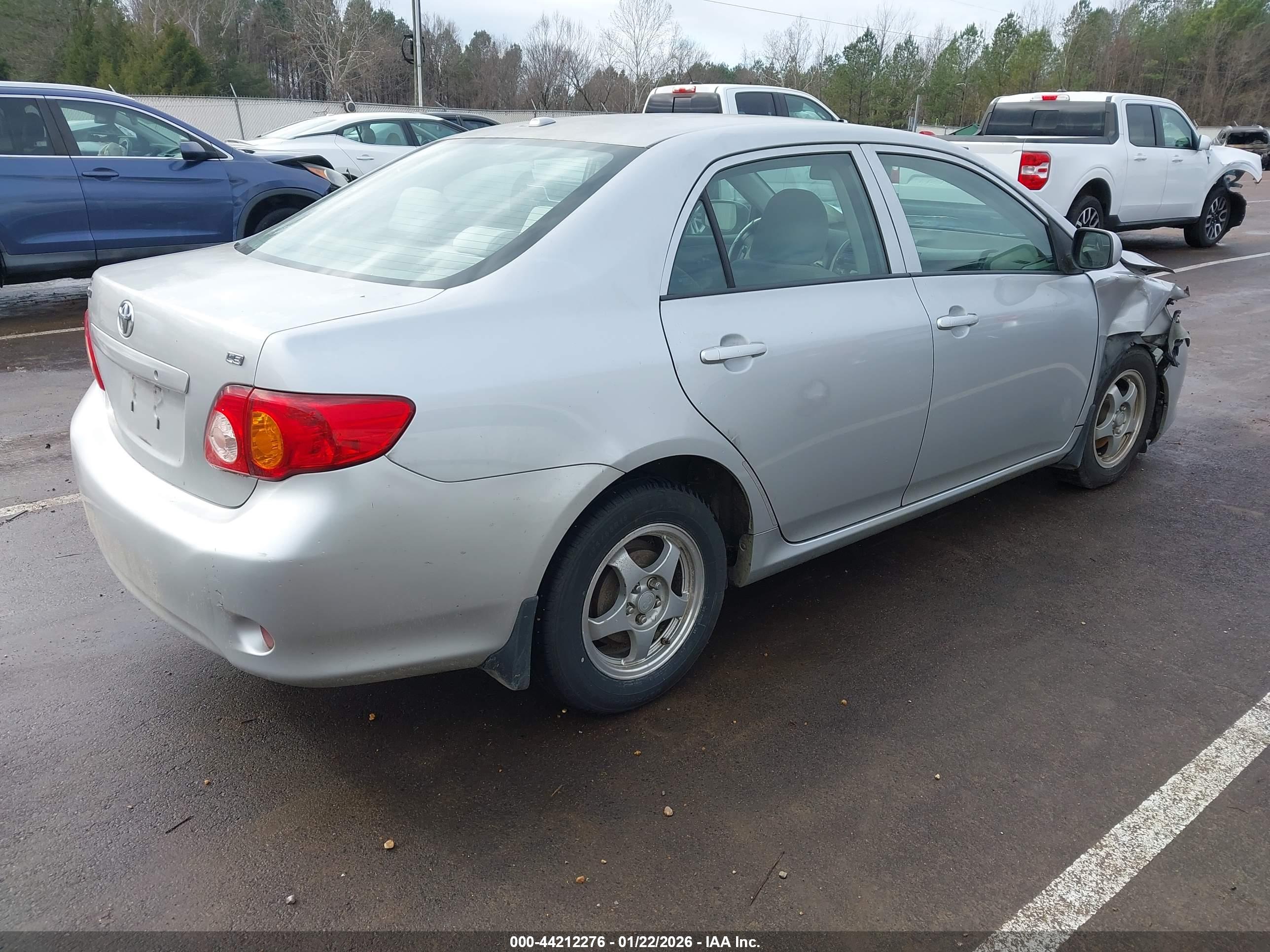 TOYOTA COROLLA image 4