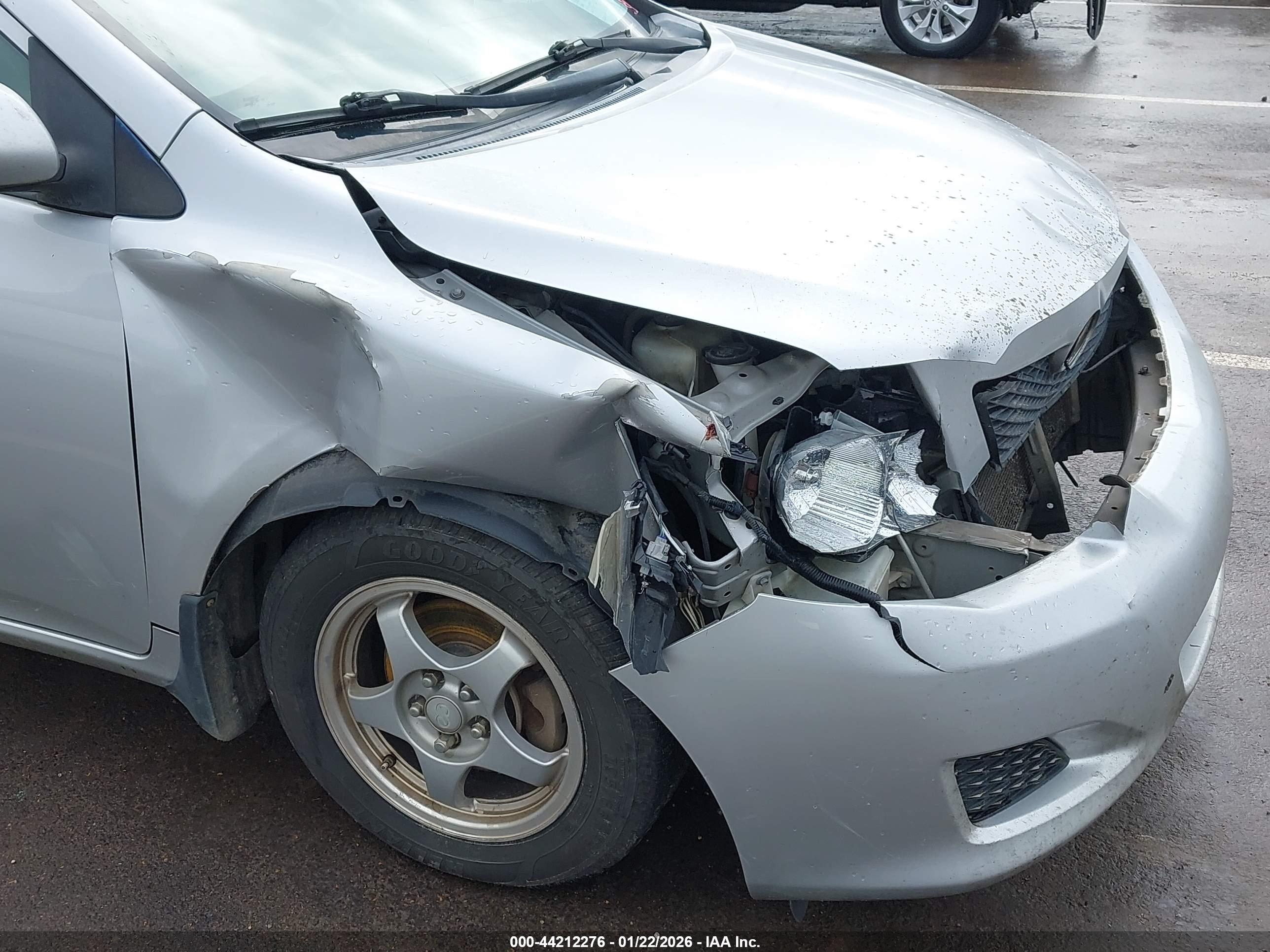 TOYOTA COROLLA image 6