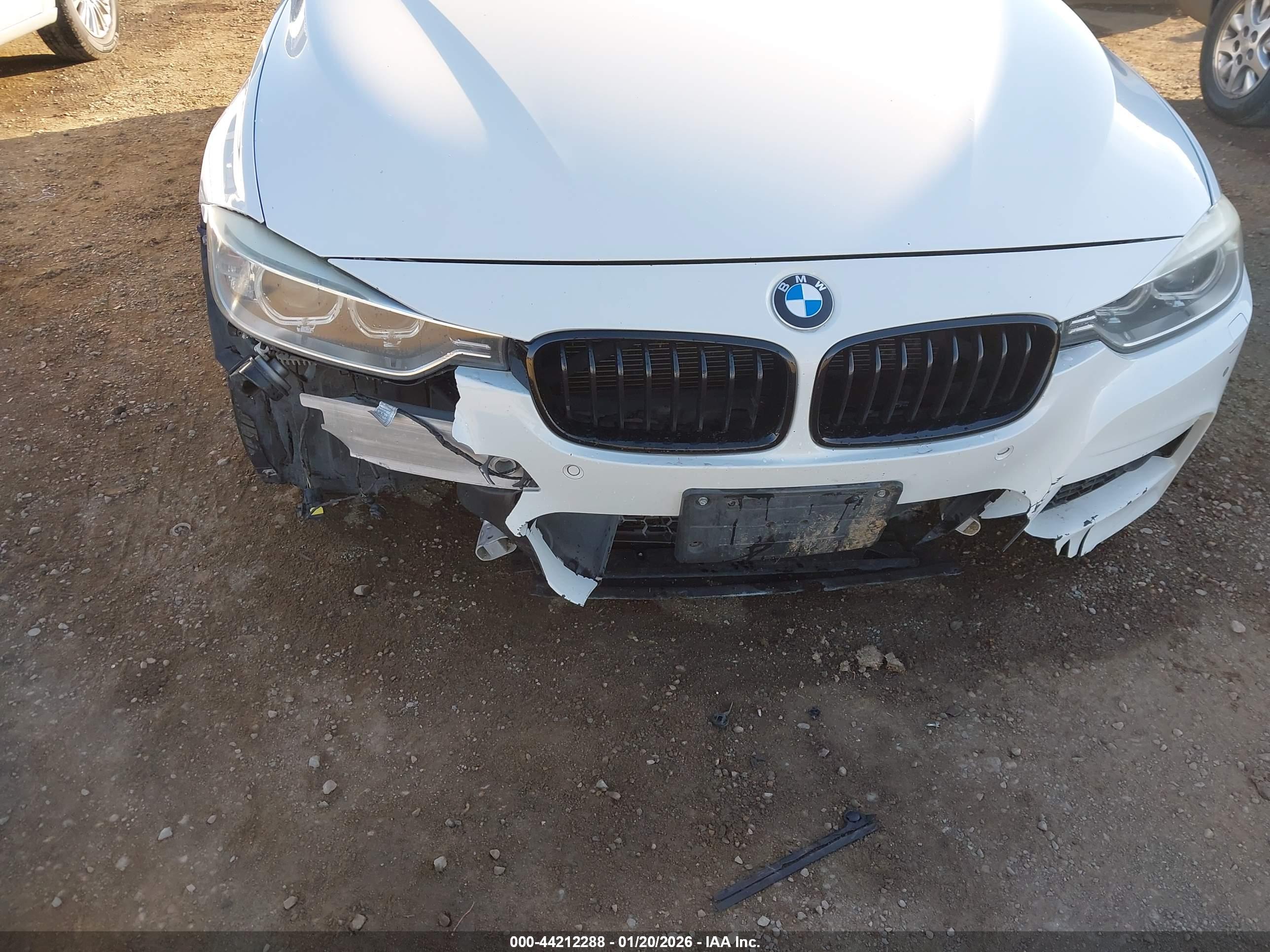 BMW 328I image 6