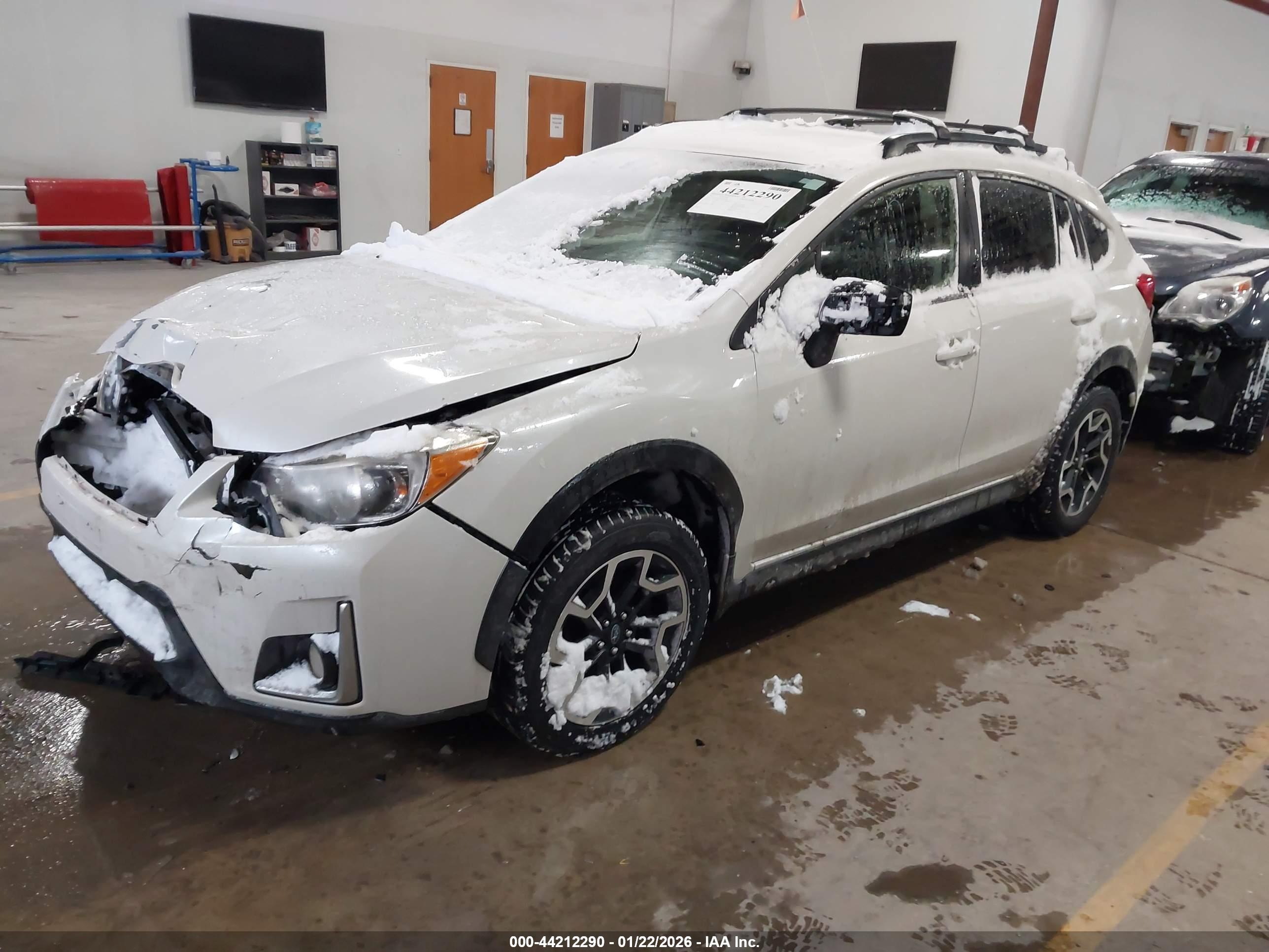 SUBARU CROSSTREK image 2