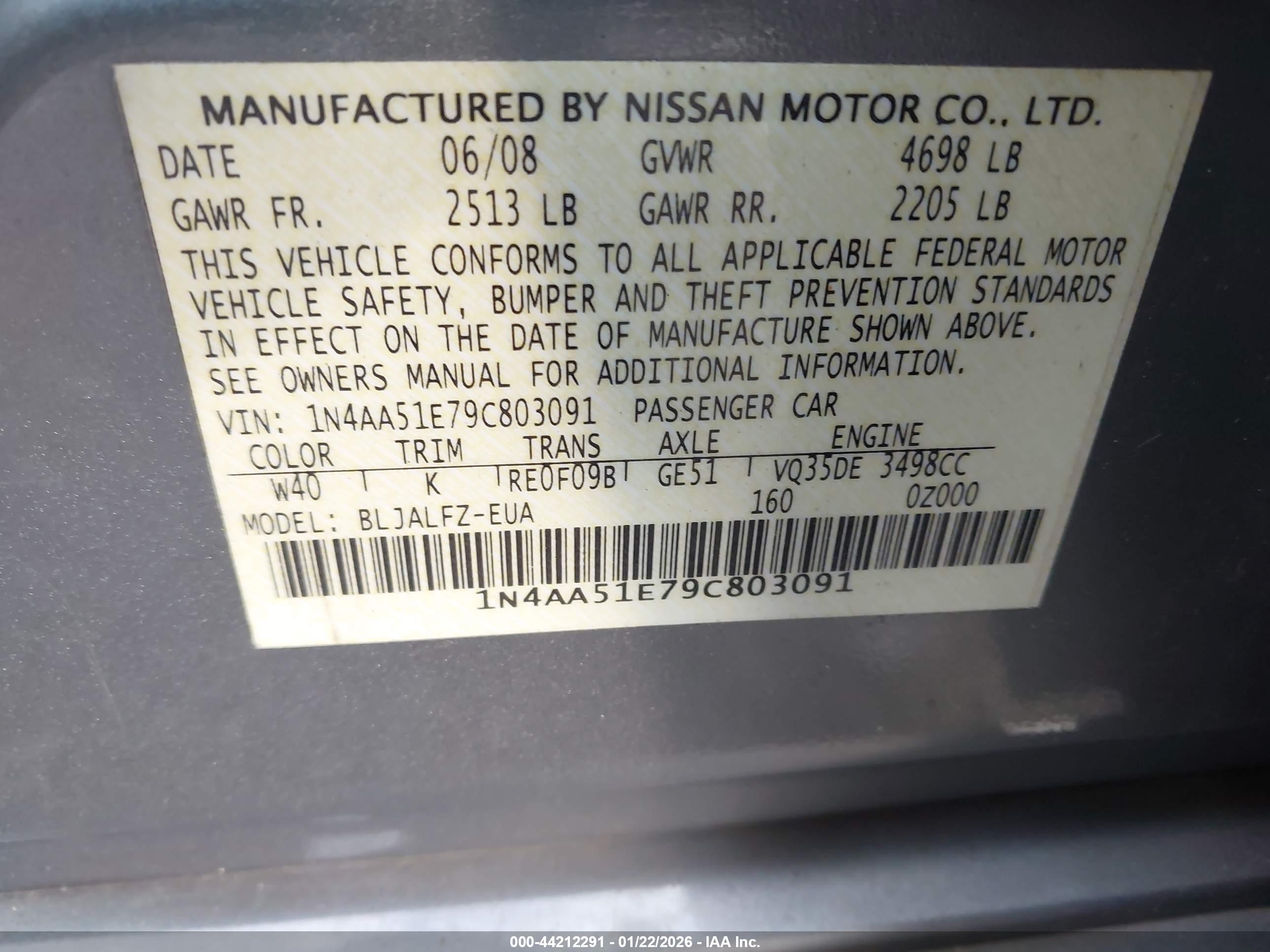 NISSAN MAXIMA image 9