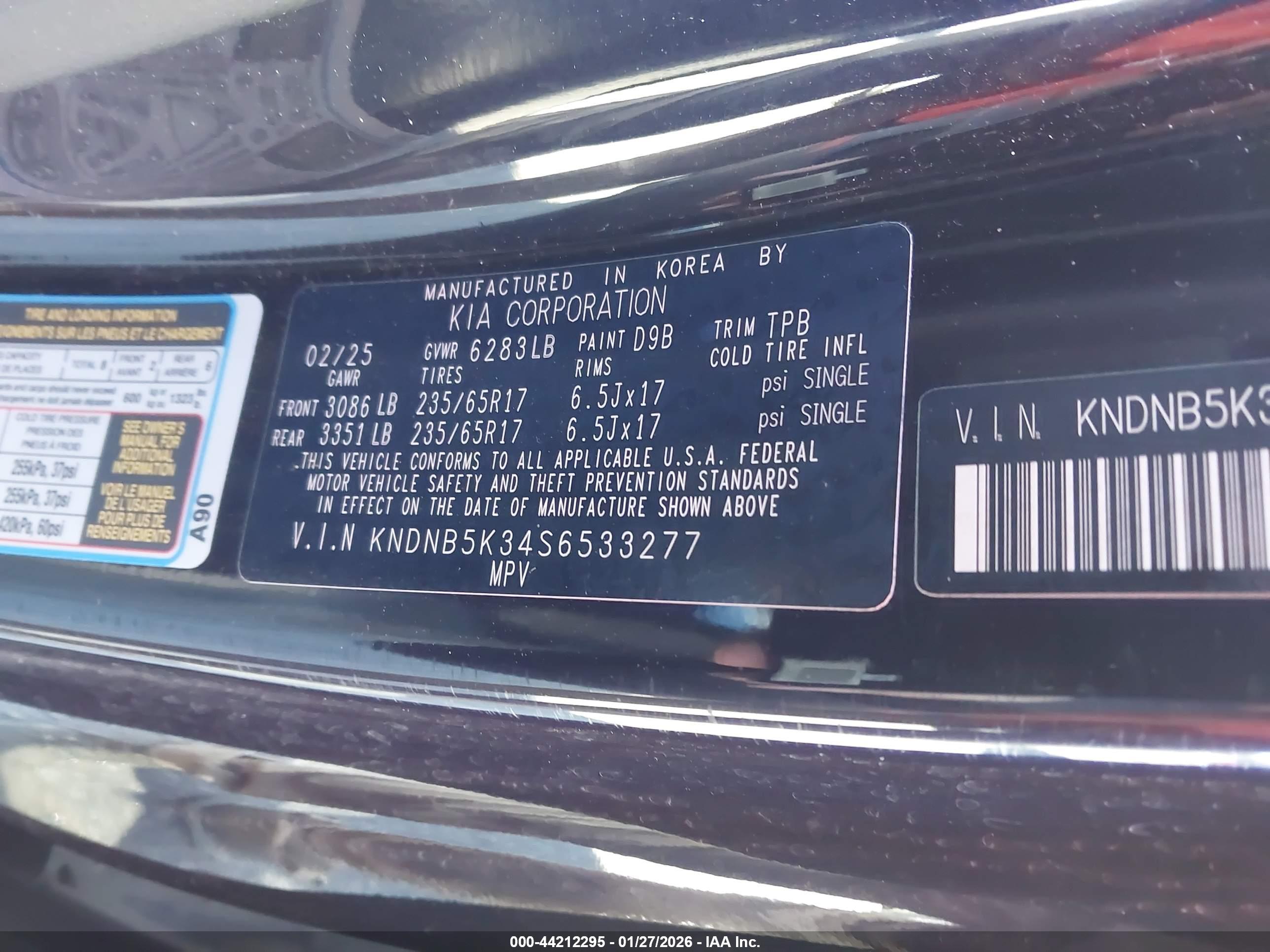 KIA CARNIVAL image 9