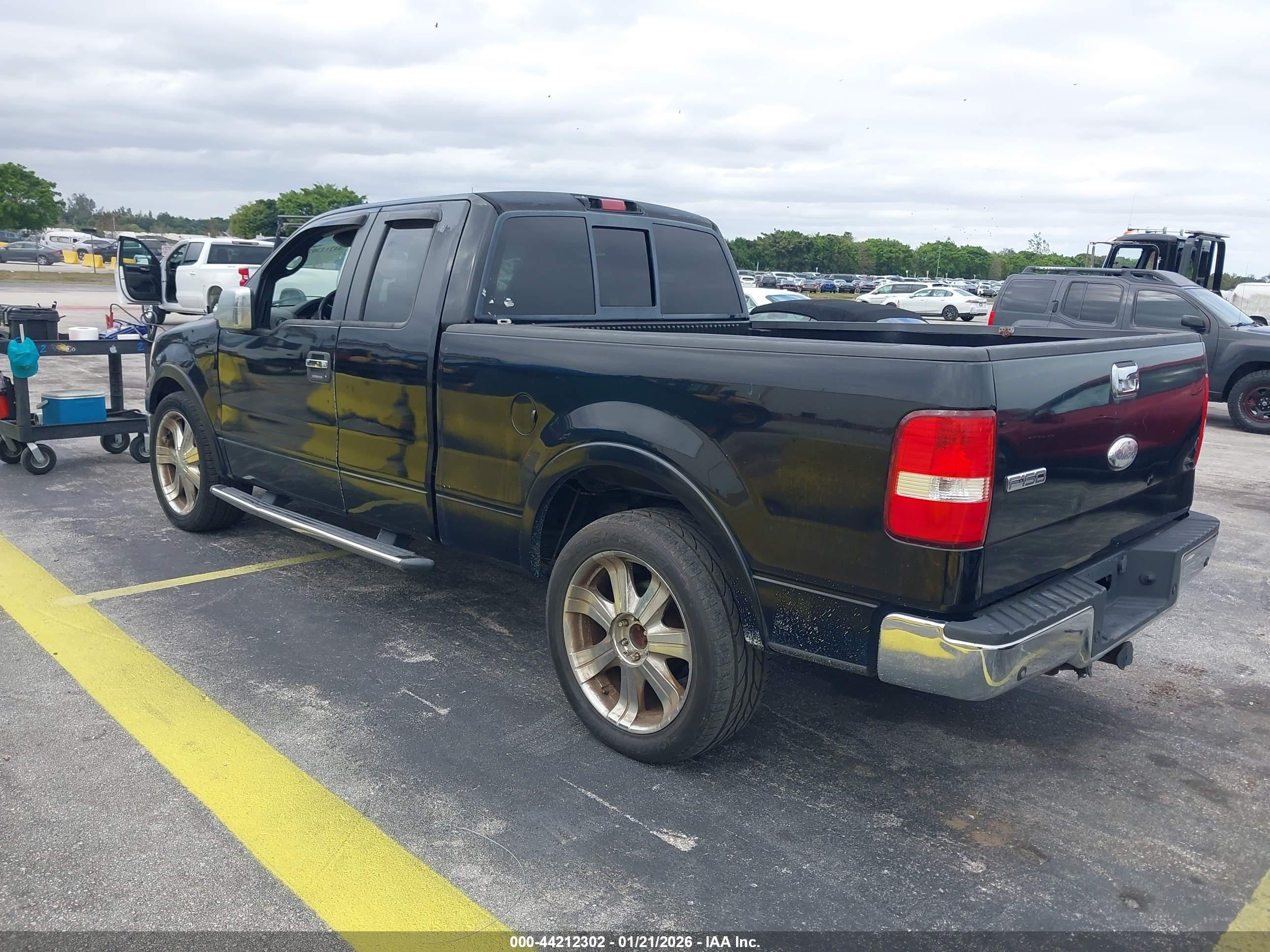 FORD F-150 image 3