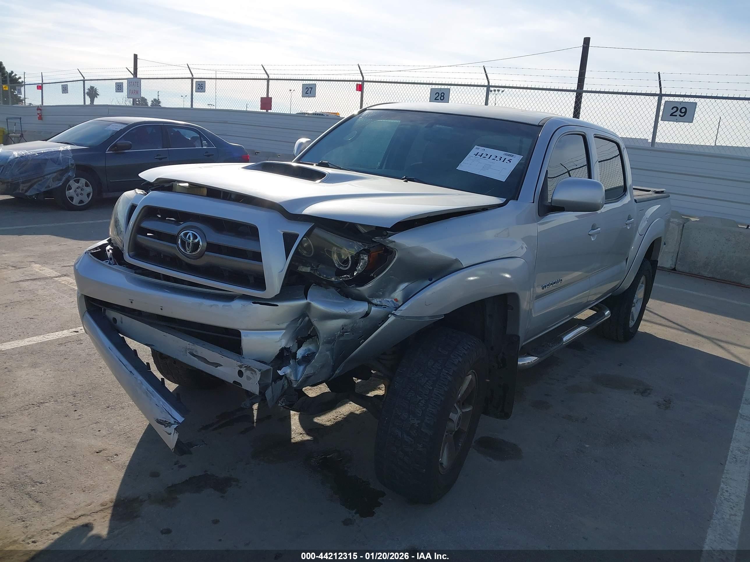TOYOTA TACOMA image 6