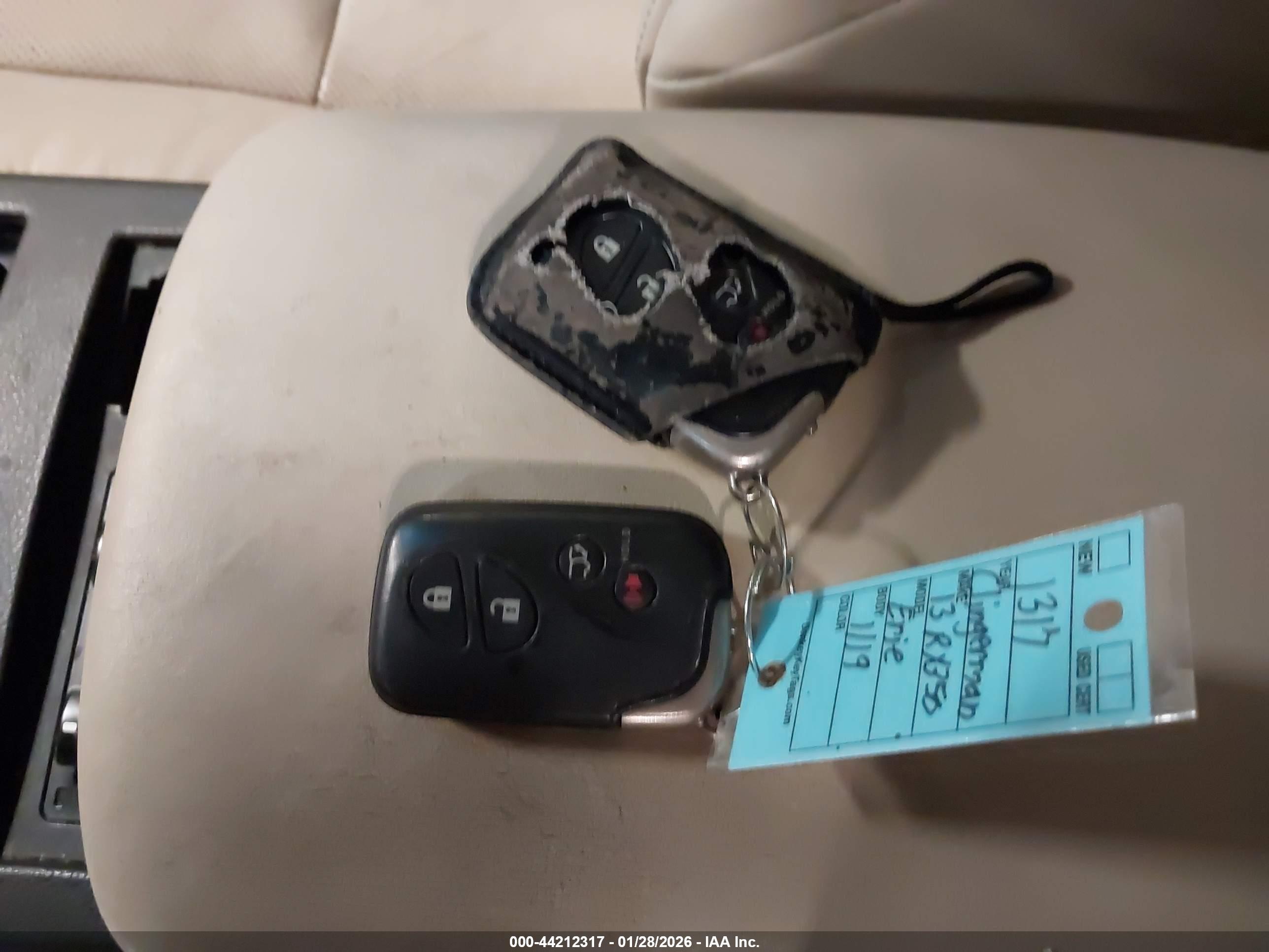 LEXUS RX image 11