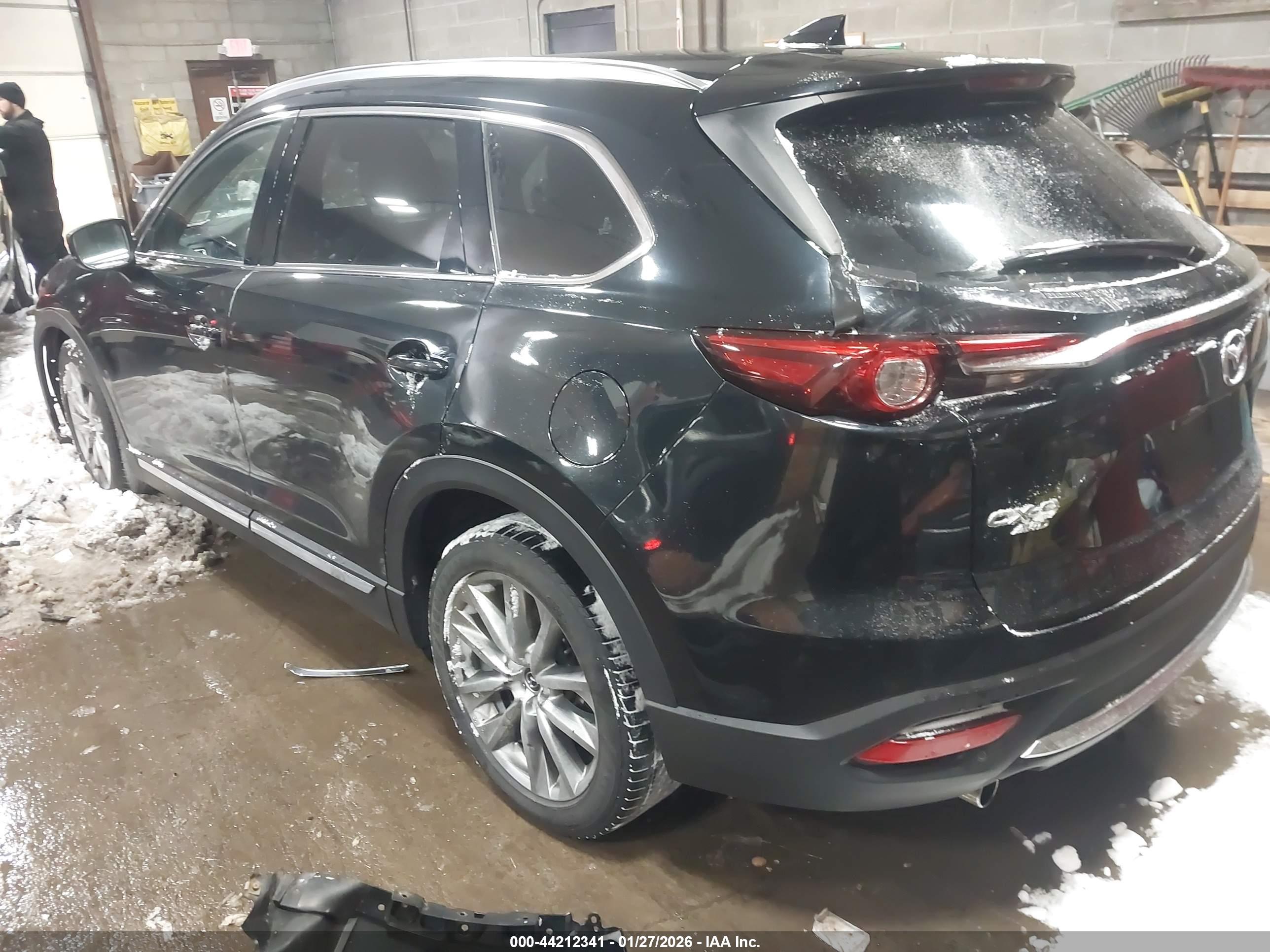 MAZDA CX-9 image 3