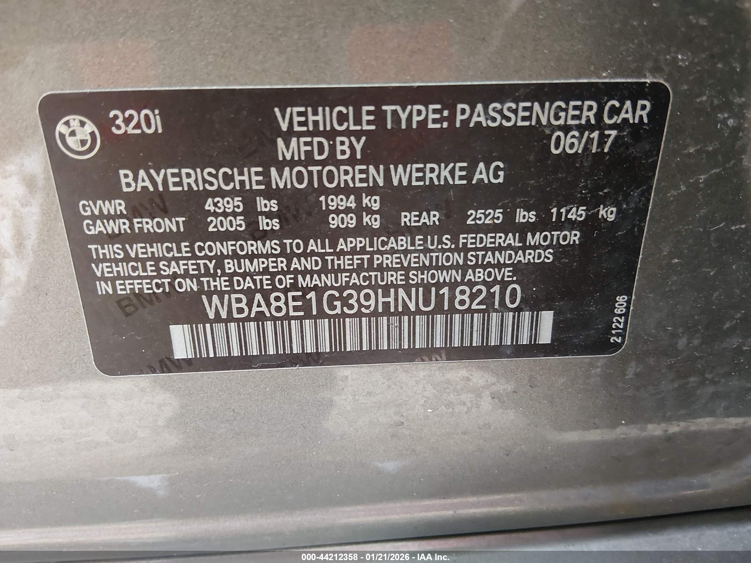 BMW 320I image 9