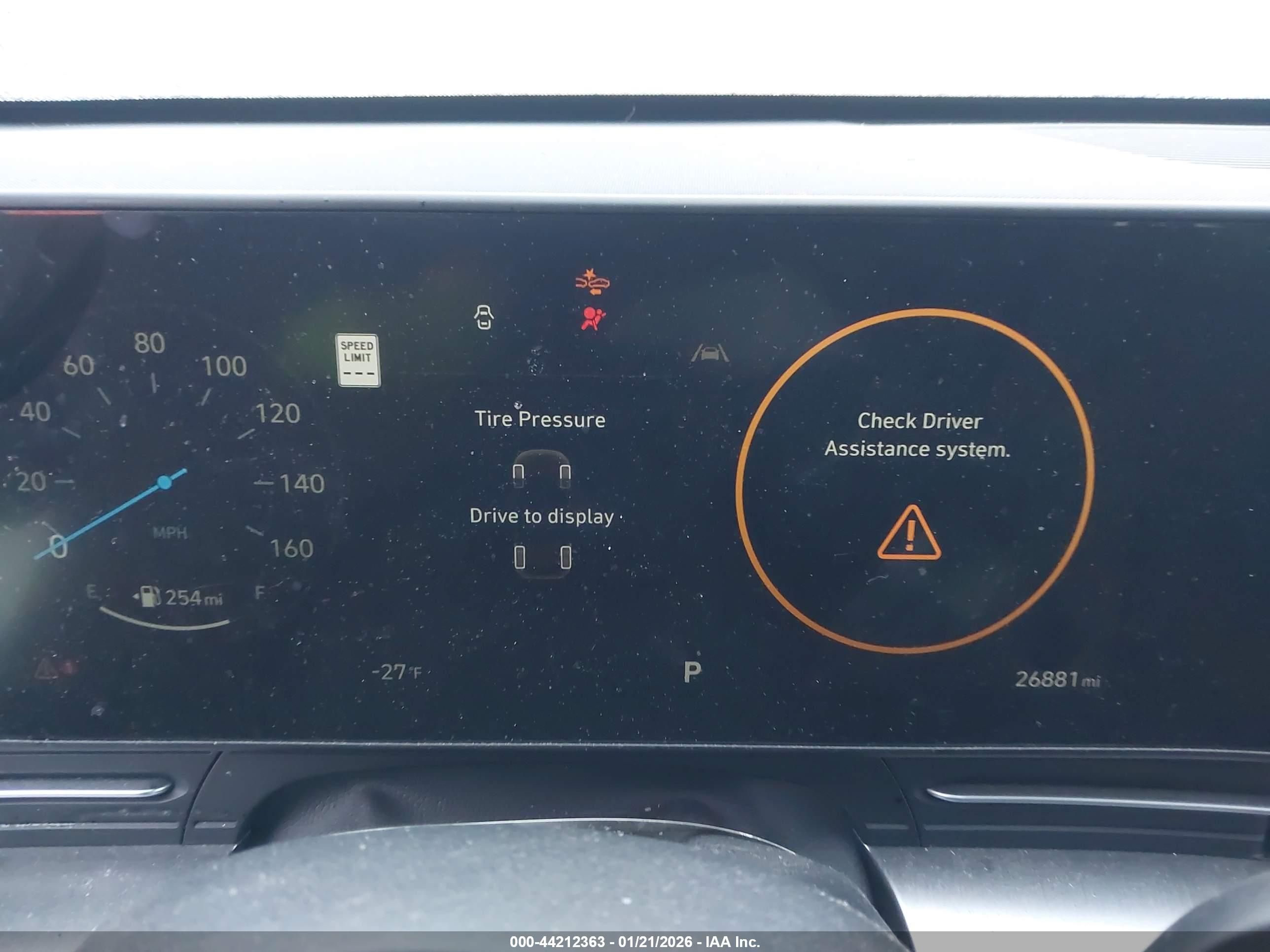 HYUNDAI KONA image 7