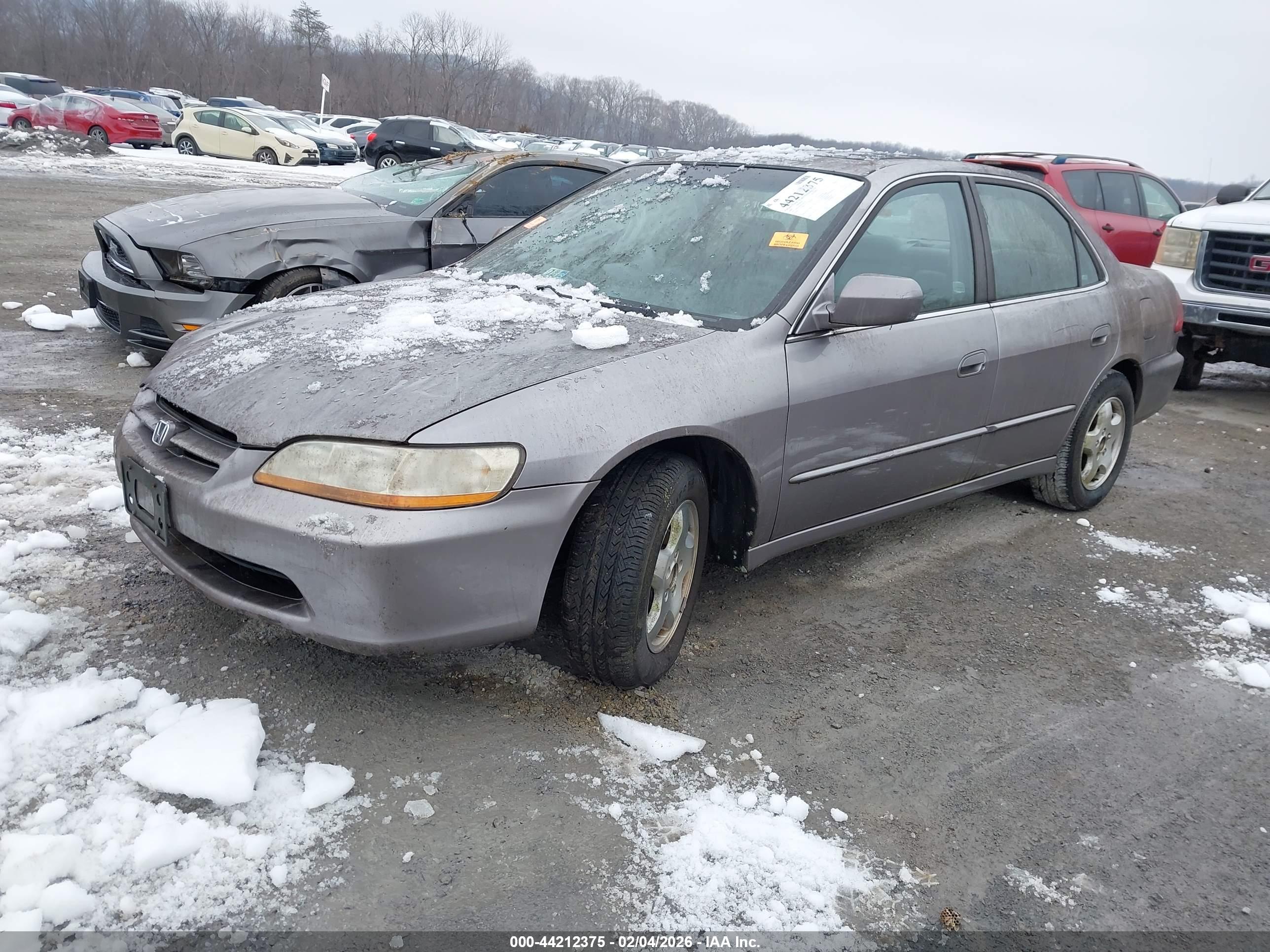 HONDA ACCORD image 2