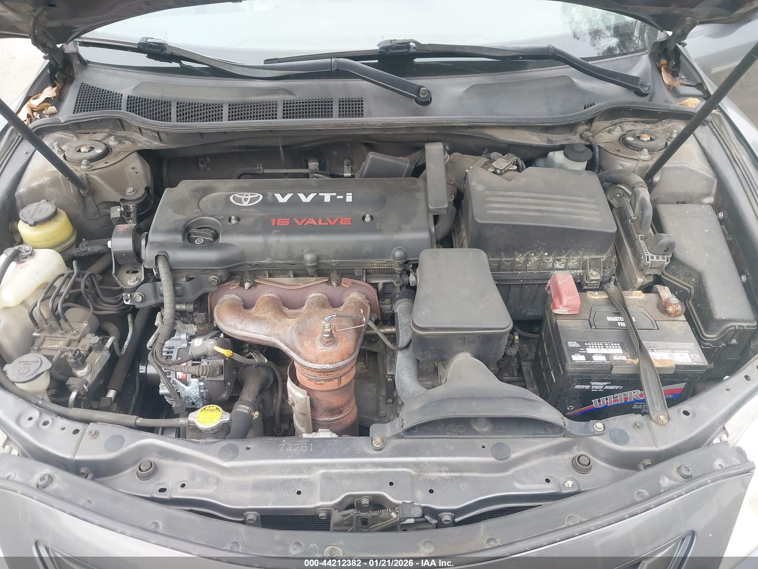 TOYOTA CAMRY image 10
