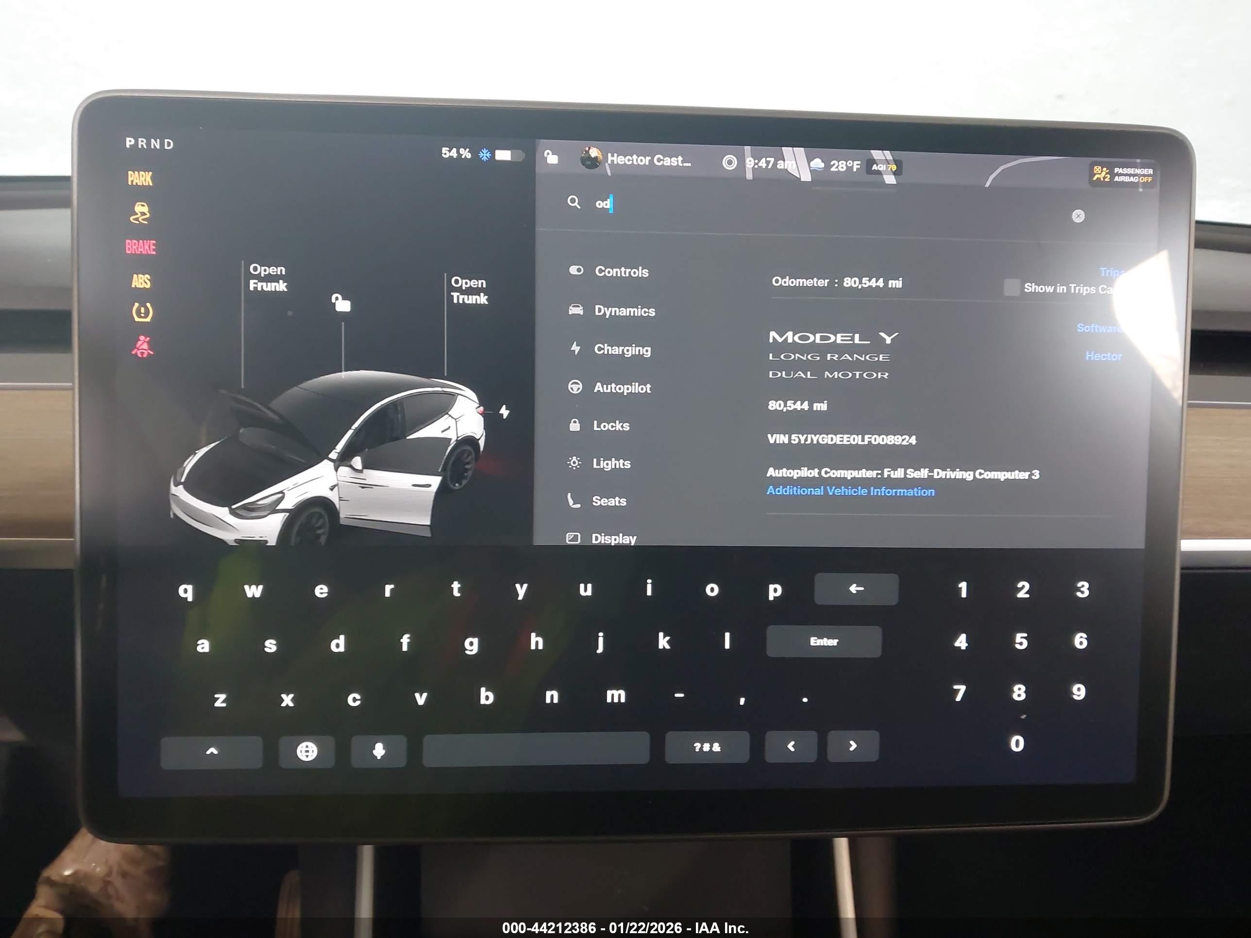 TESLA MODEL image 7