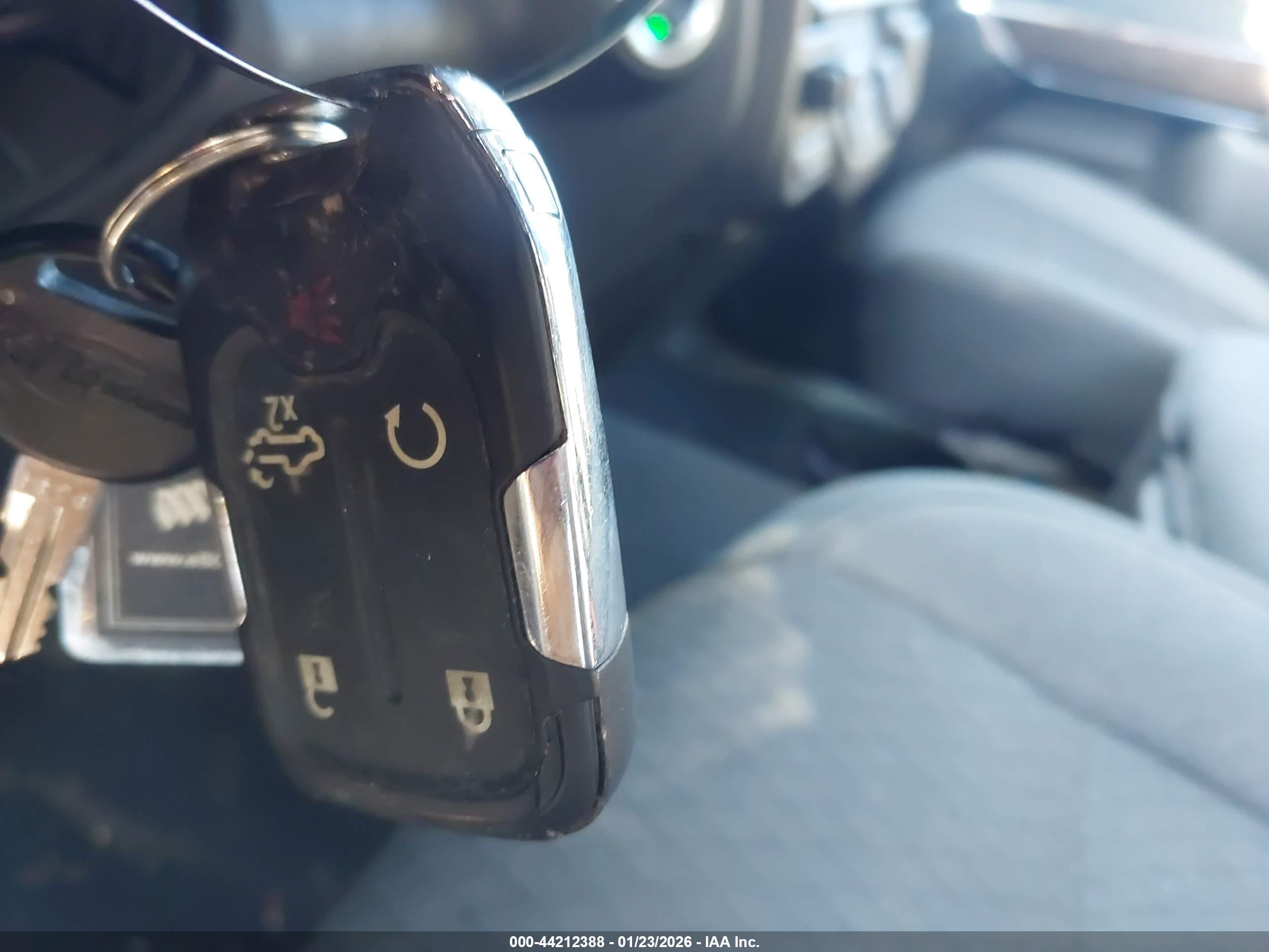 GMC SIERRA image 11
