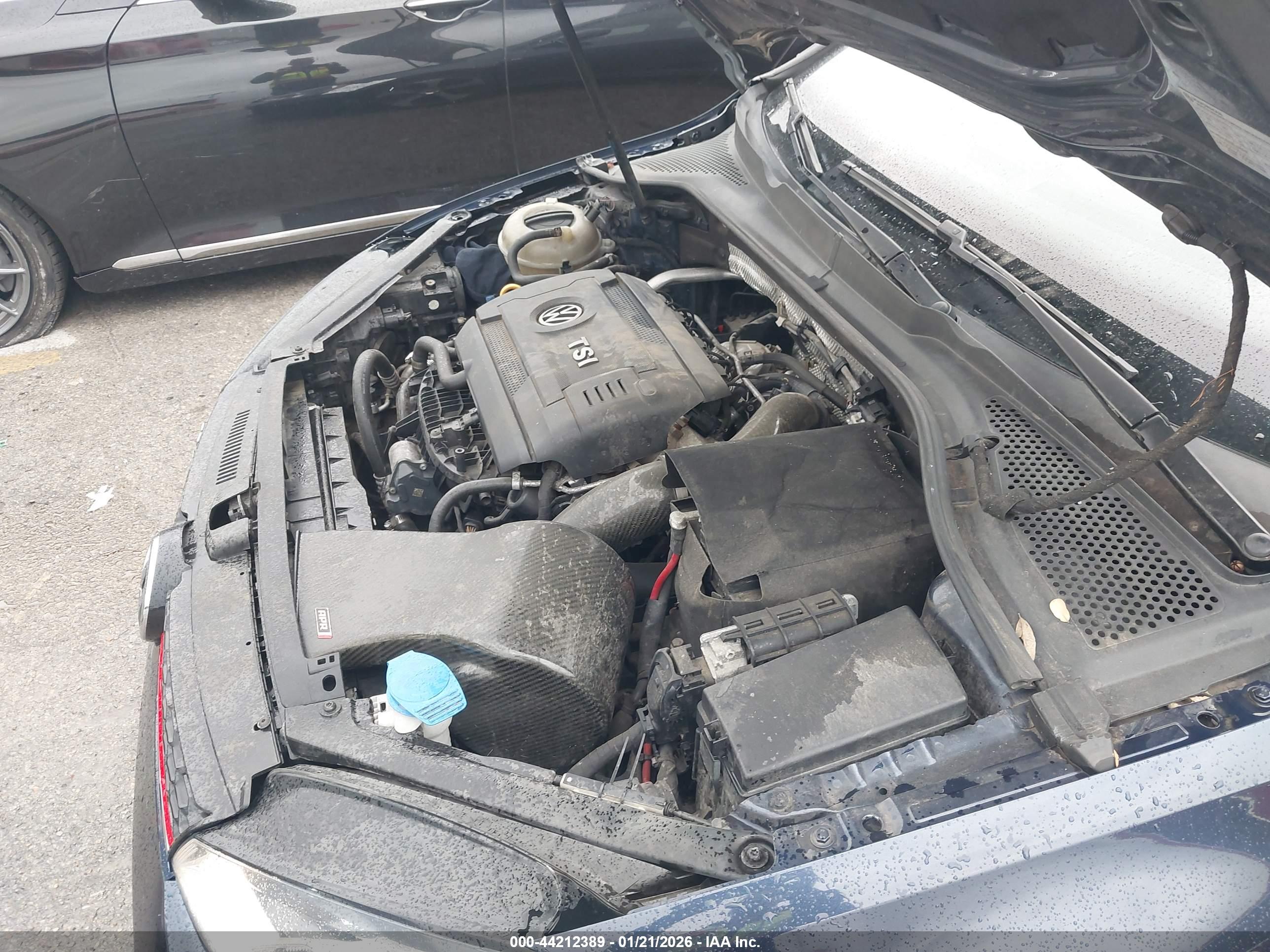 VOLKSWAGEN GOLF image 10