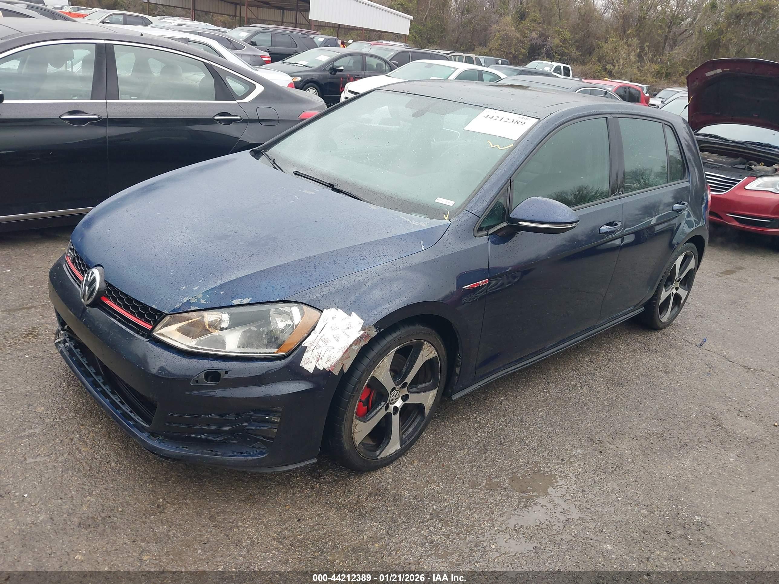 VOLKSWAGEN GOLF image 2